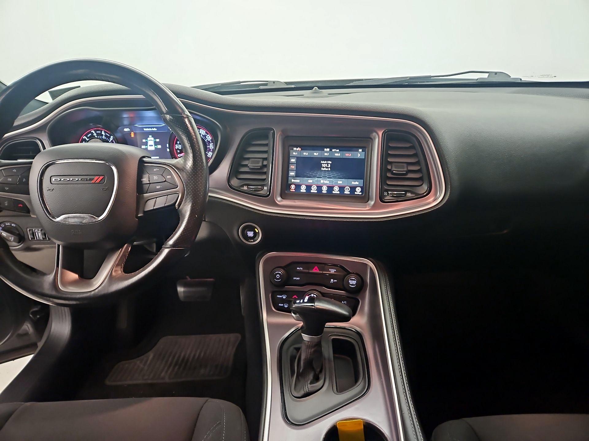 Thumbnail: 2019 Dodge Challenger - 9