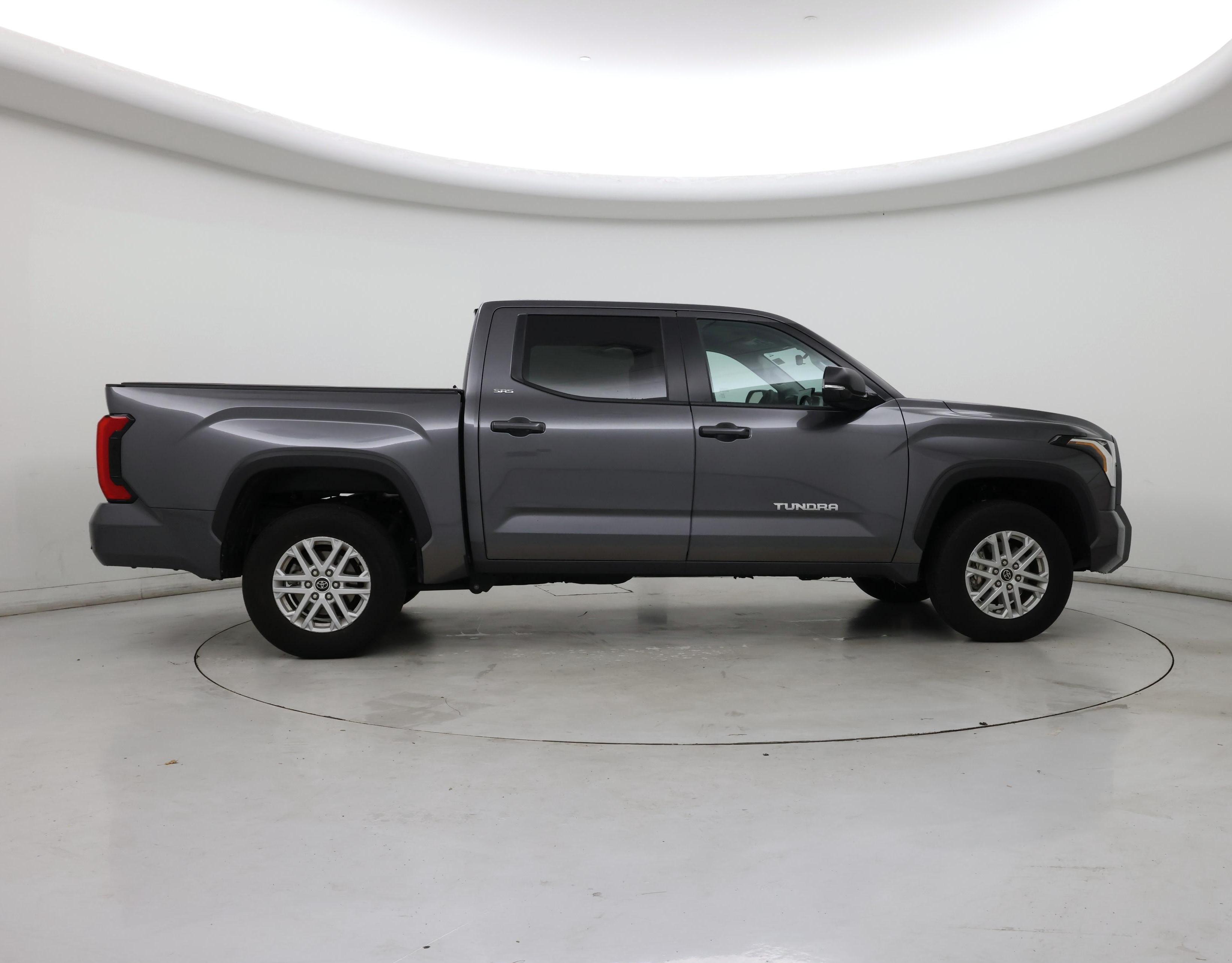 Thumbnail: 2024 Toyota Tundra - 7