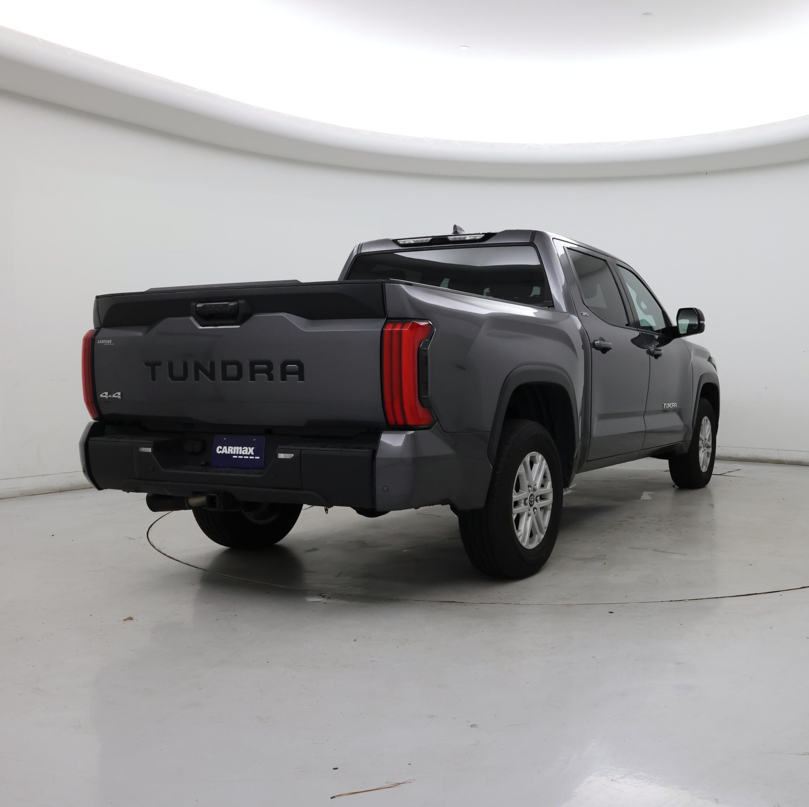 Thumbnail: 2024 Toyota Tundra - 8