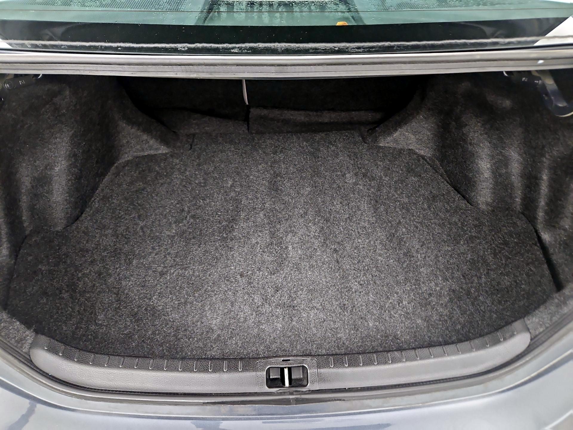 Thumbnail: 2015 Toyota Corolla - 20