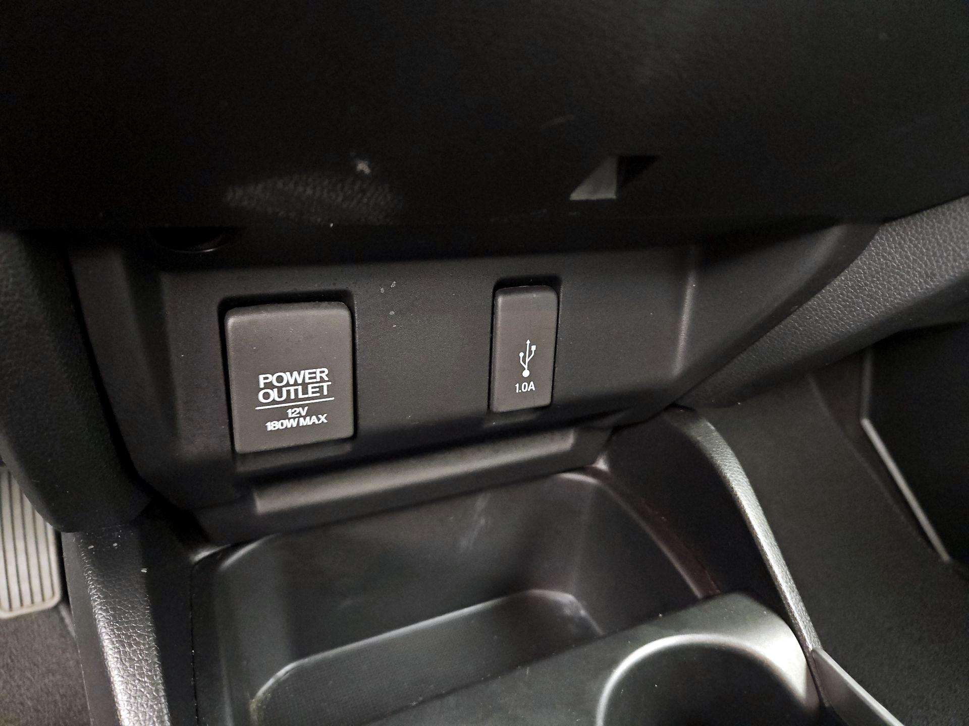 Thumbnail: 2019 Honda Fit - 18