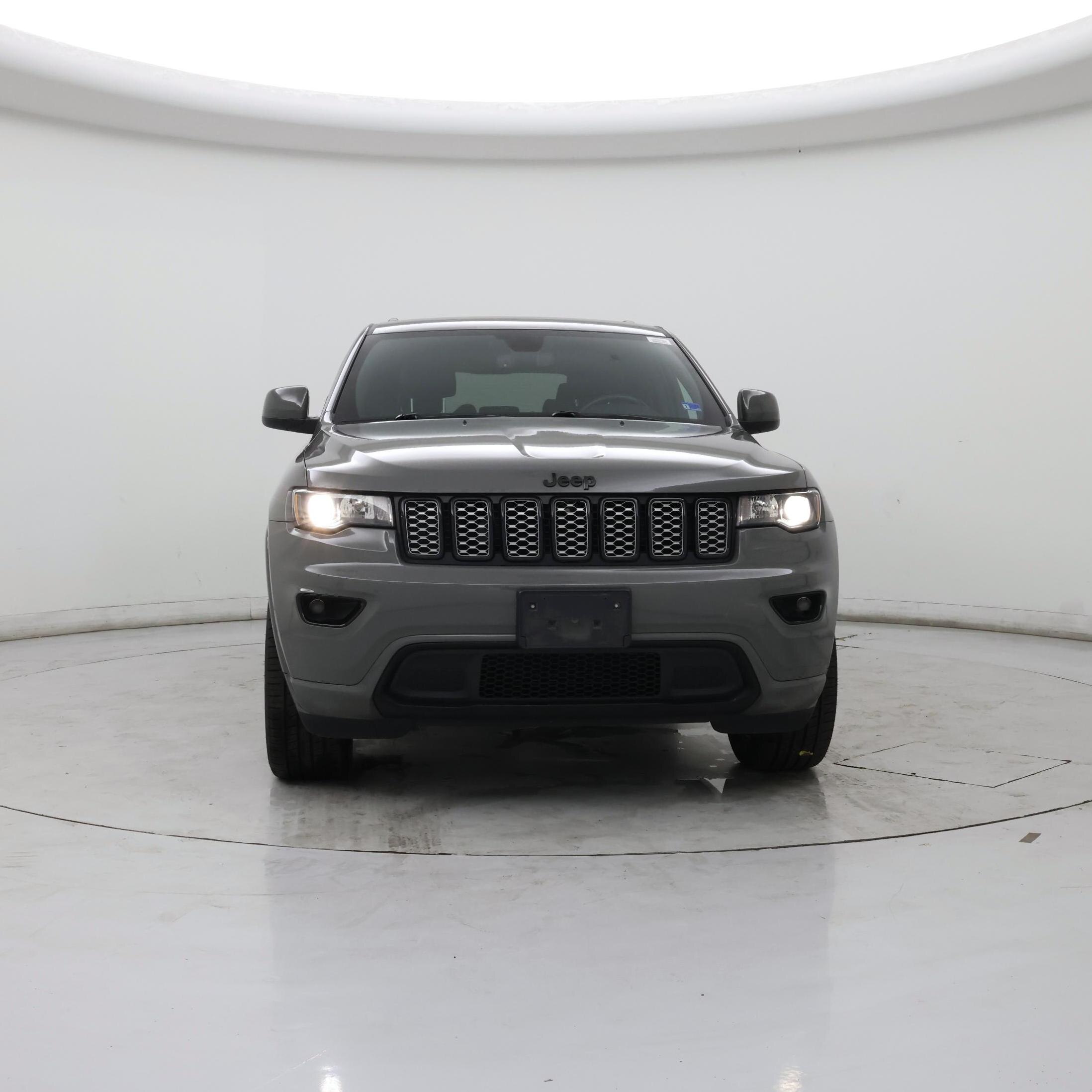 Thumbnail: 2022 Jeep Grand Cherokee - 5