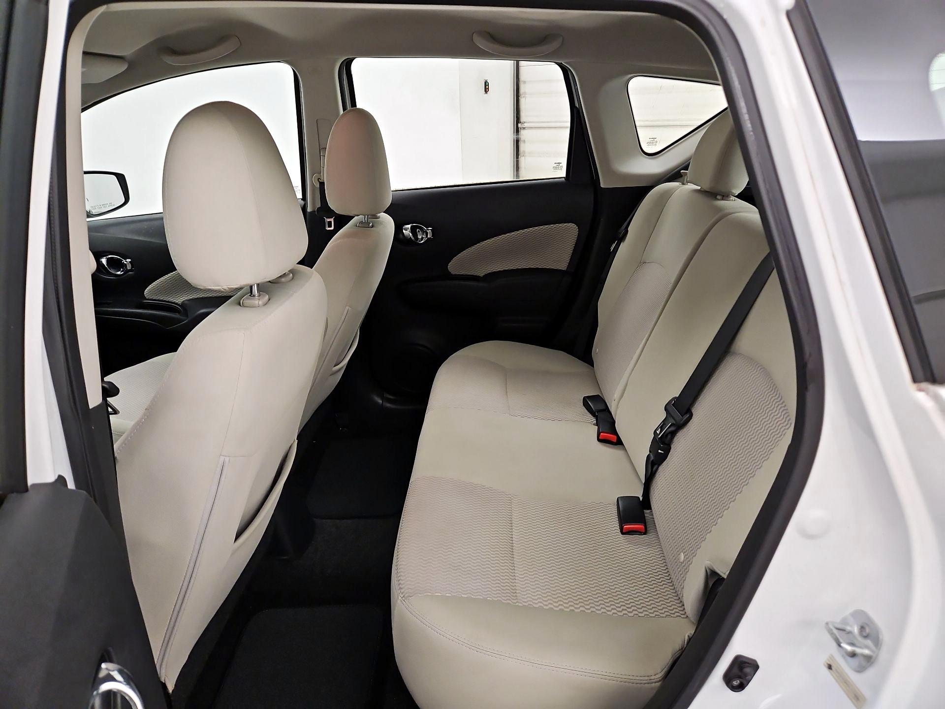 Thumbnail: 2015 Nissan Versa Note - 18