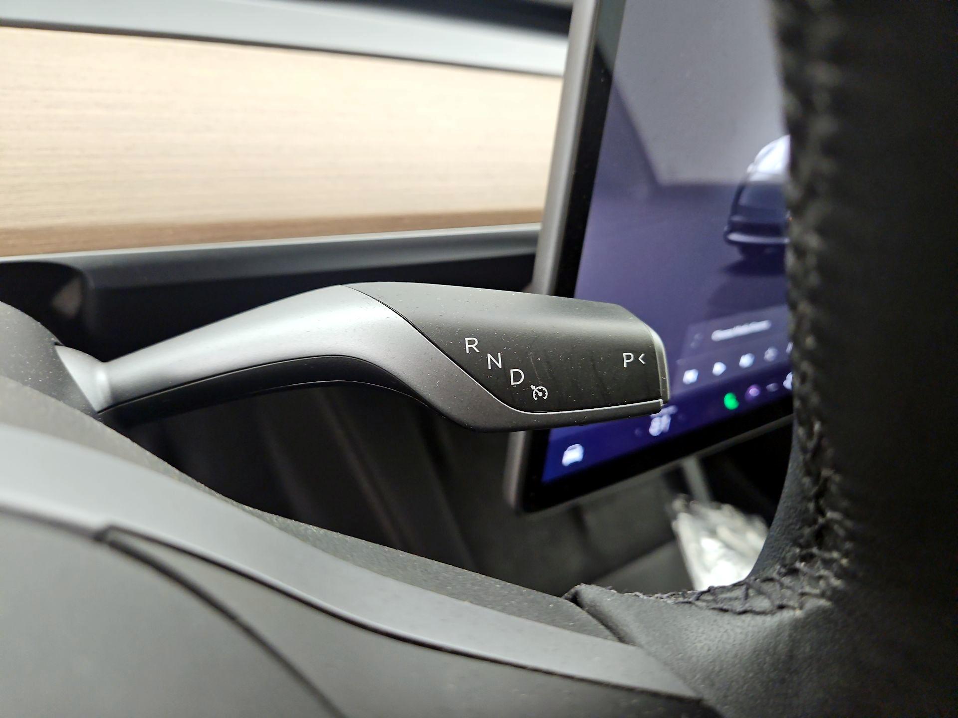 Thumbnail: 2023 Tesla Model Y - 17