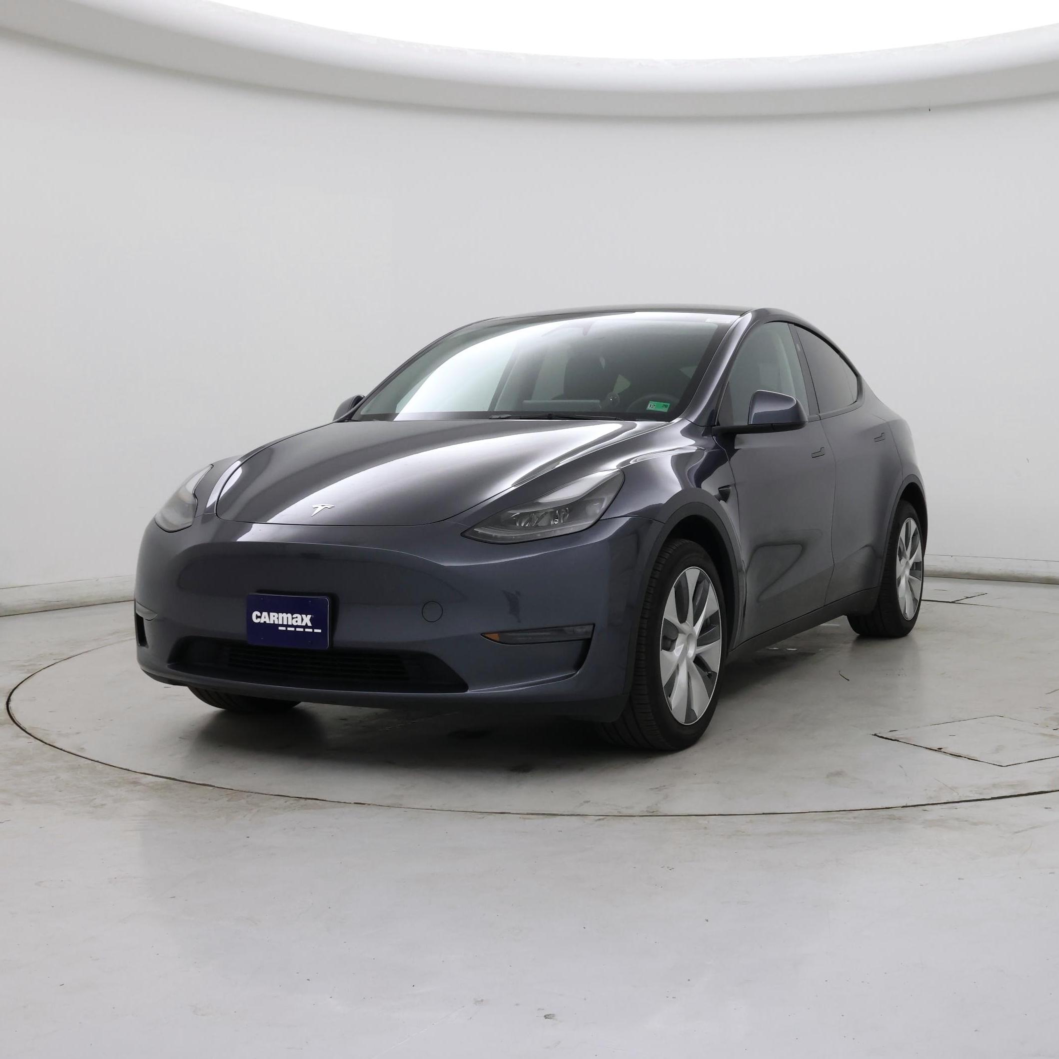 Thumbnail: 2023 Tesla Model Y - 4