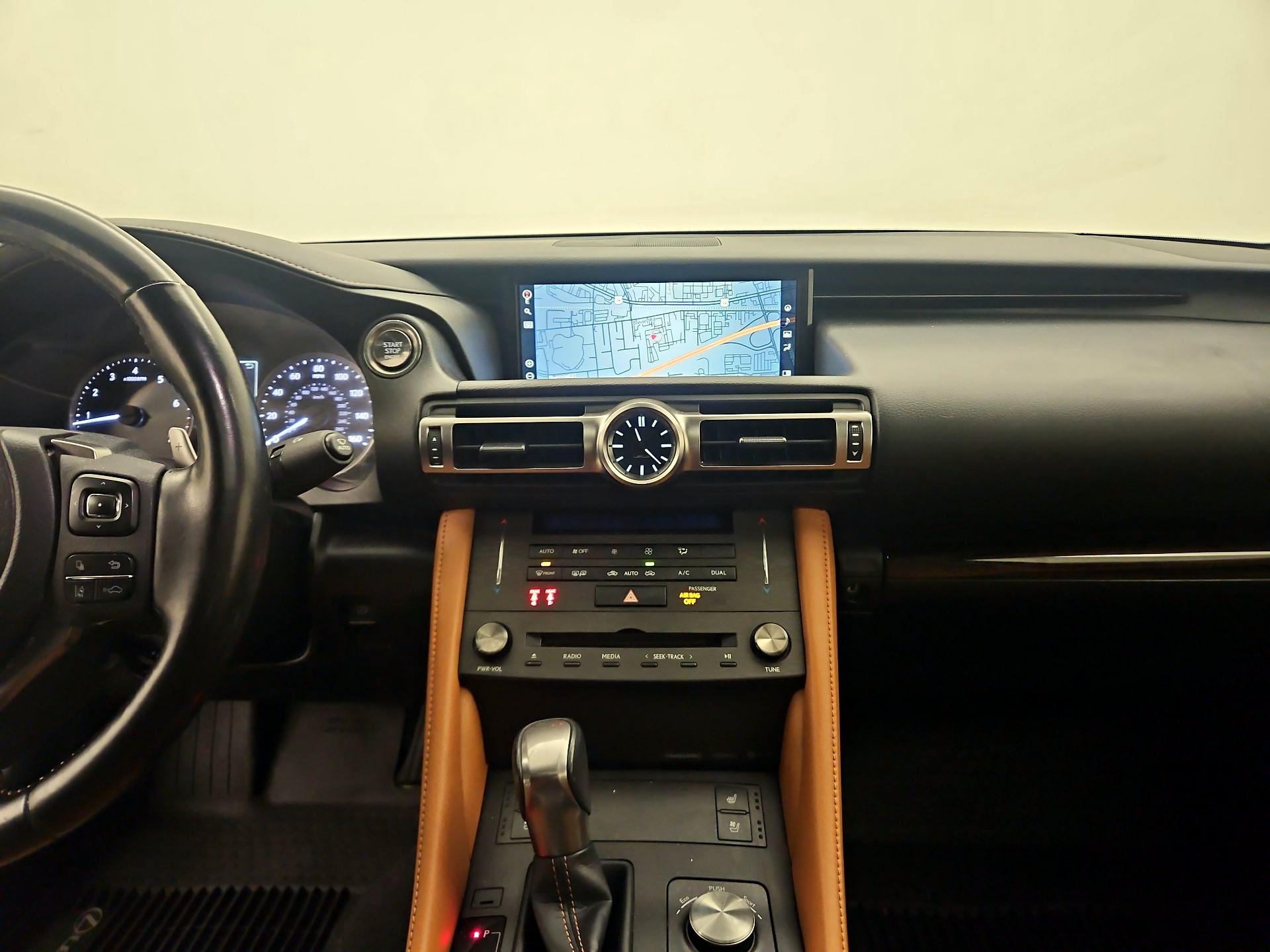 Thumbnail: 2021 Lexus RC - 9