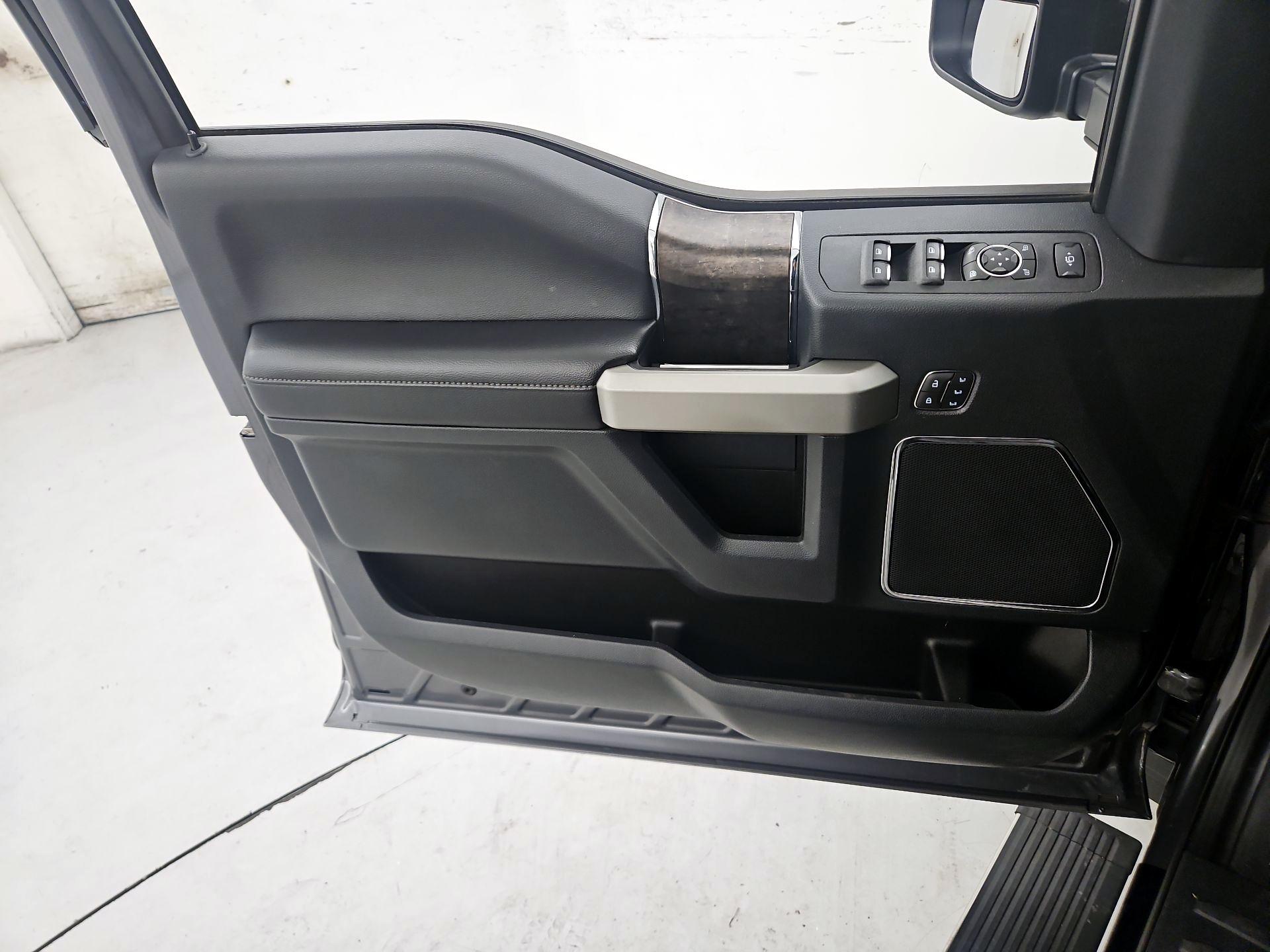 Thumbnail: 2022 Ford F-250 - 12