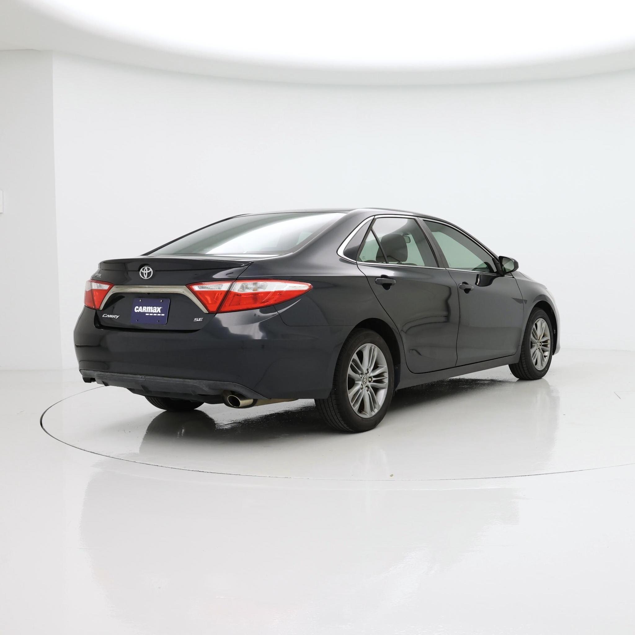 Thumbnail: 2015 Toyota Camry - 8