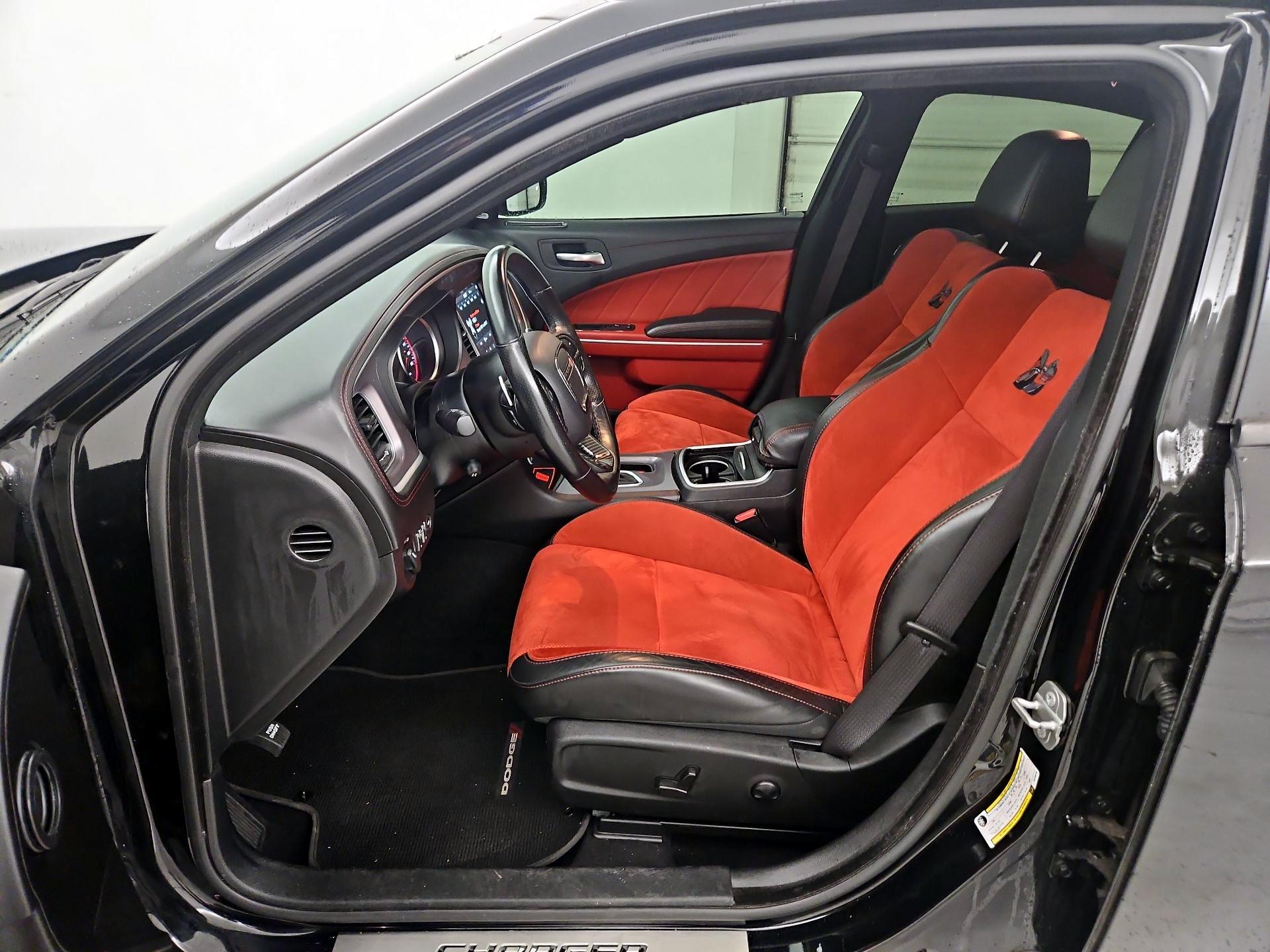 Thumbnail: 2022 Dodge Charger - 11