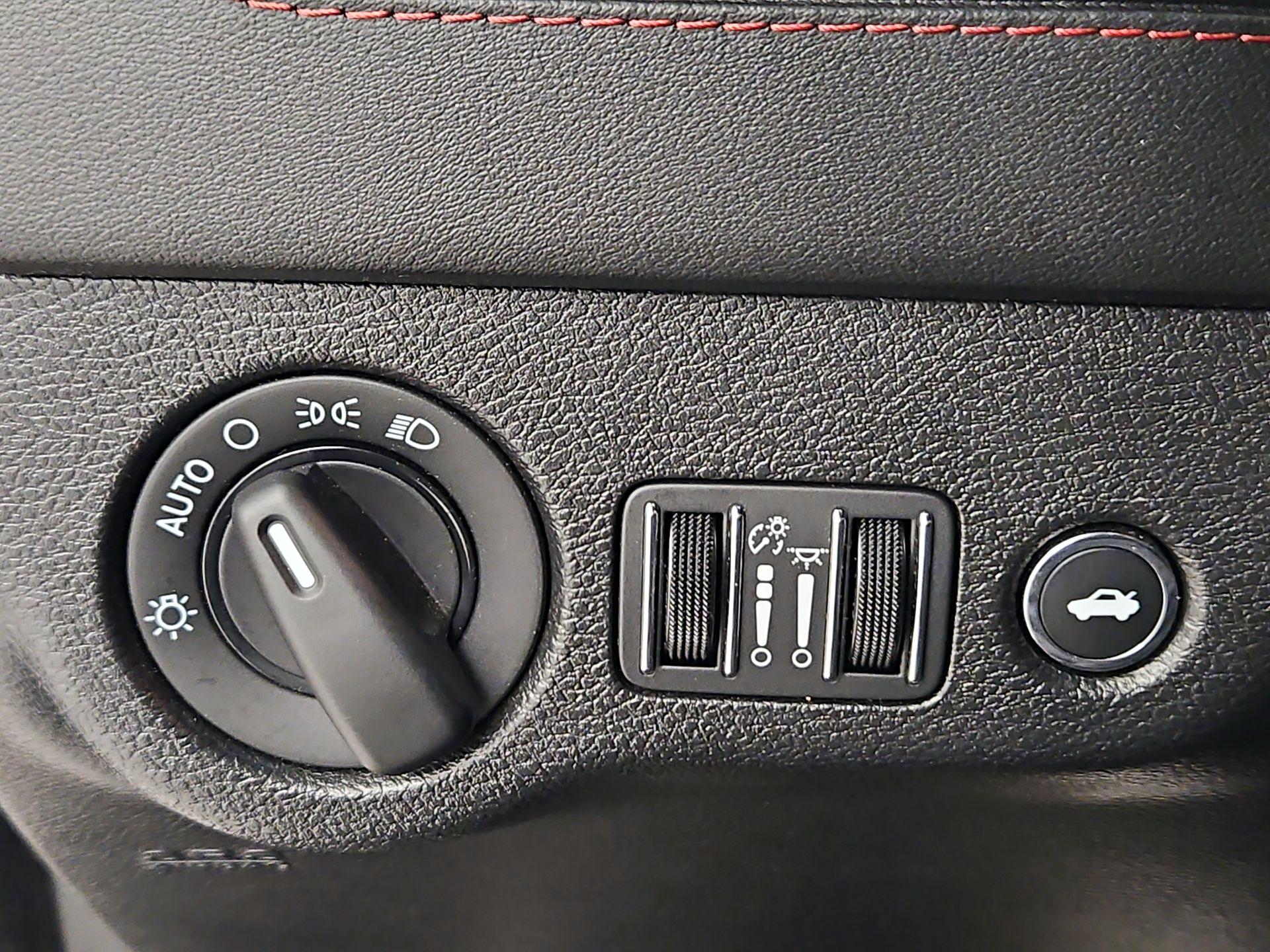 Thumbnail: 2022 Dodge Charger - 13