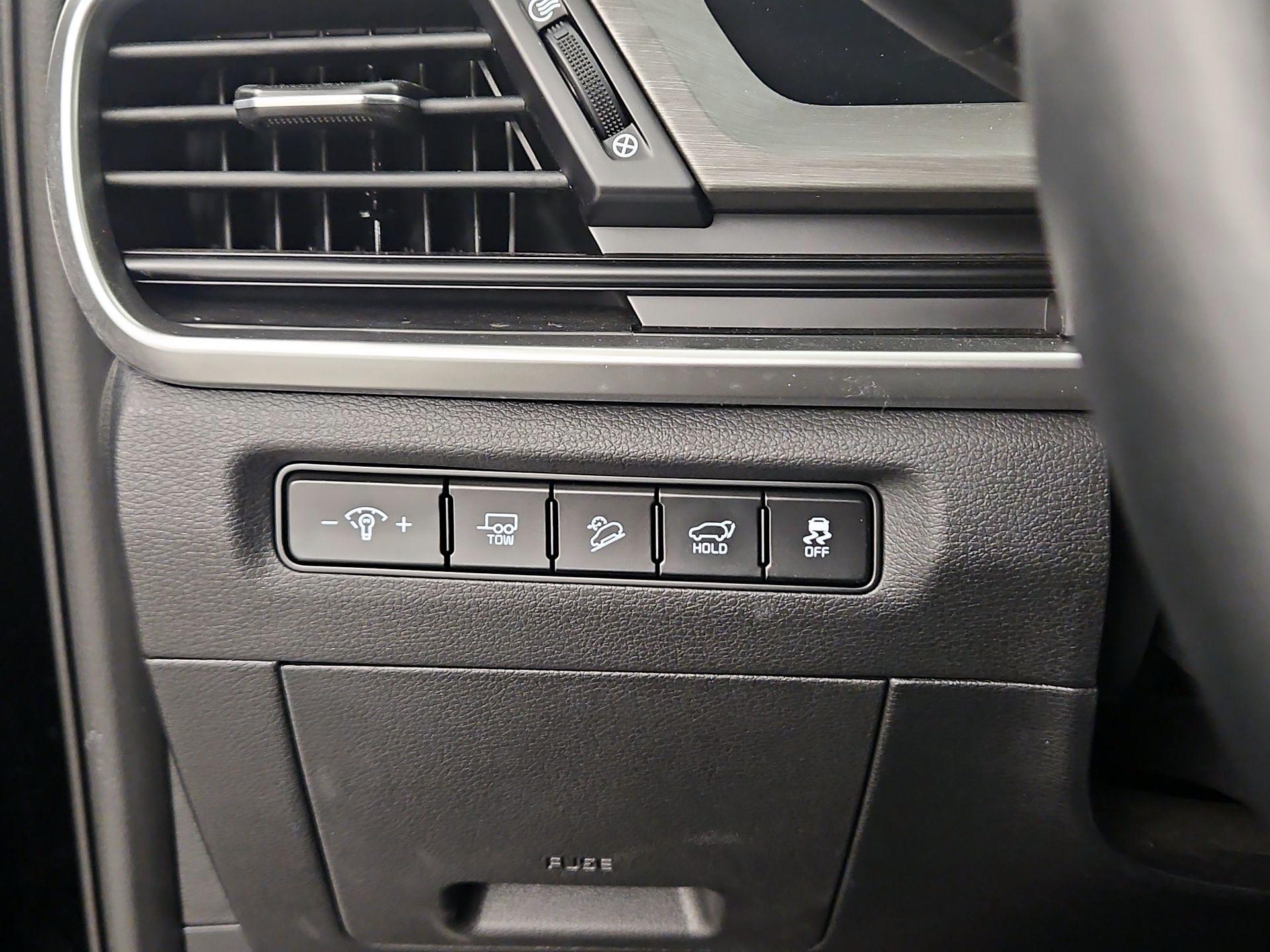 Thumbnail: 2024 Kia Telluride - 13