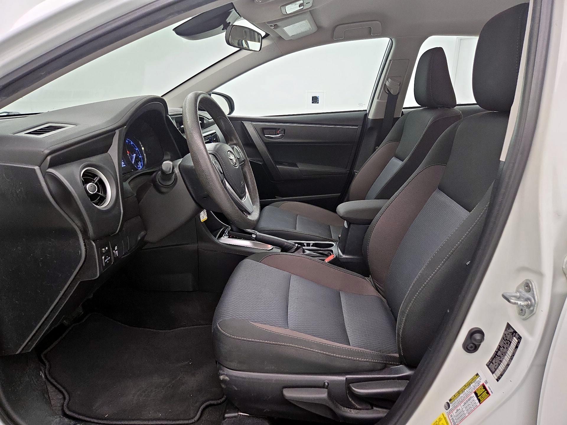 Thumbnail: 2017 Toyota Corolla - 11