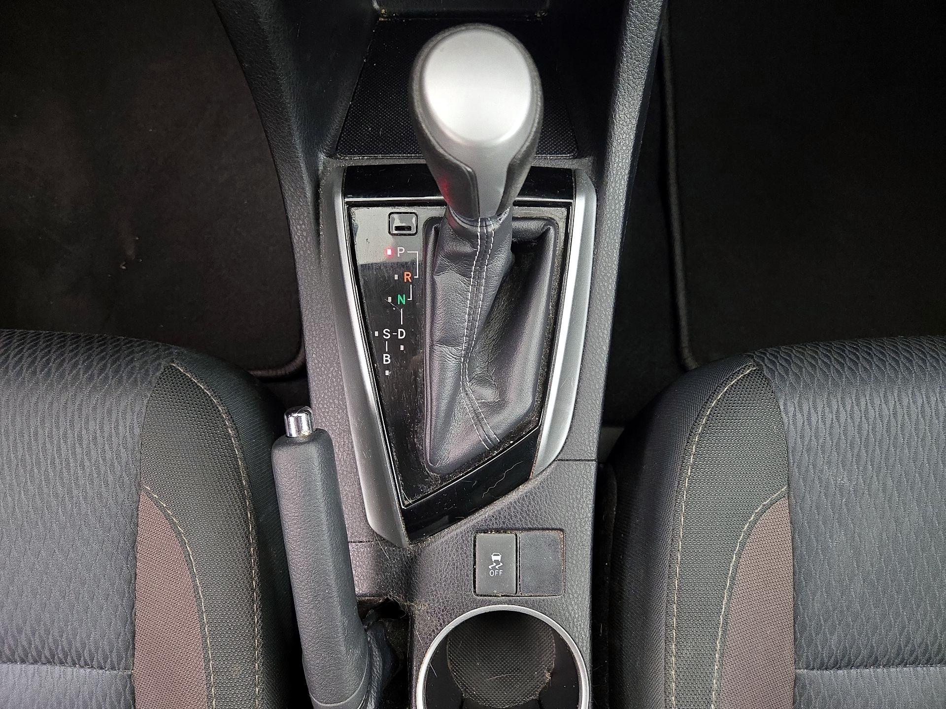 Thumbnail: 2017 Toyota Corolla - 17