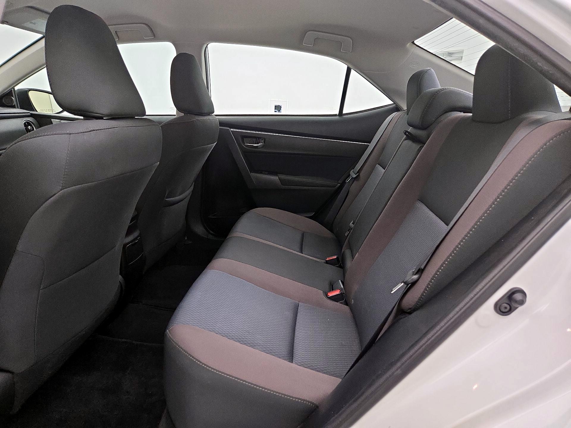 Thumbnail: 2017 Toyota Corolla - 19