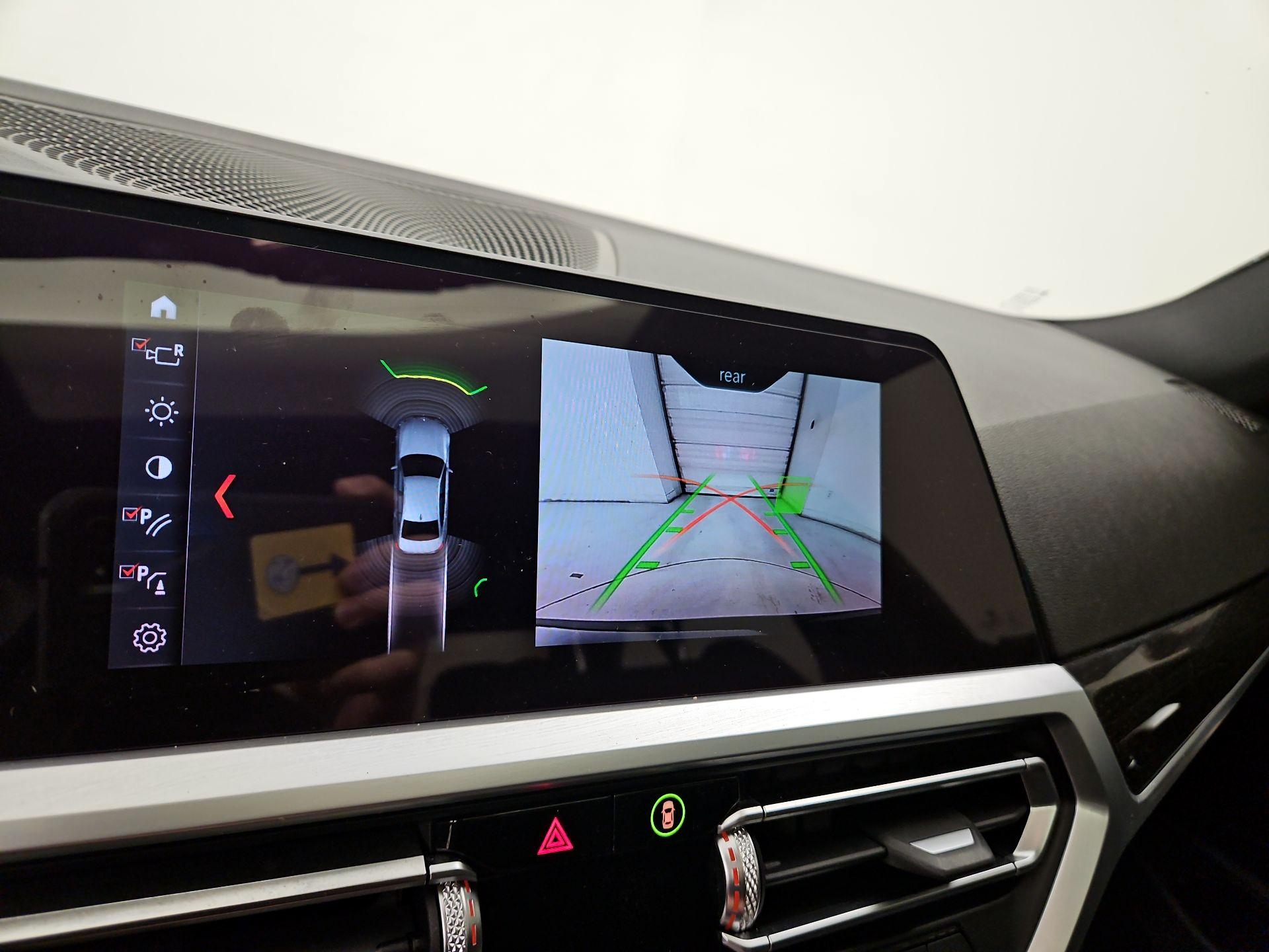 Thumbnail: 2020 BMW 3 Series - 15