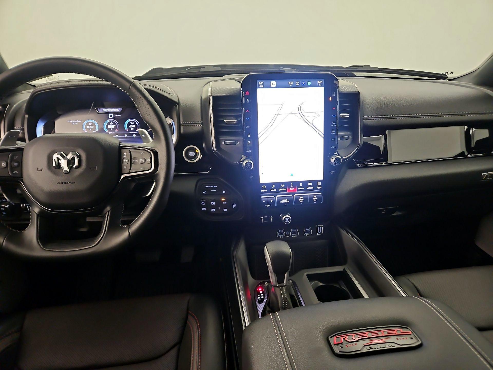 Thumbnail: 2025 RAM 1500 - 9