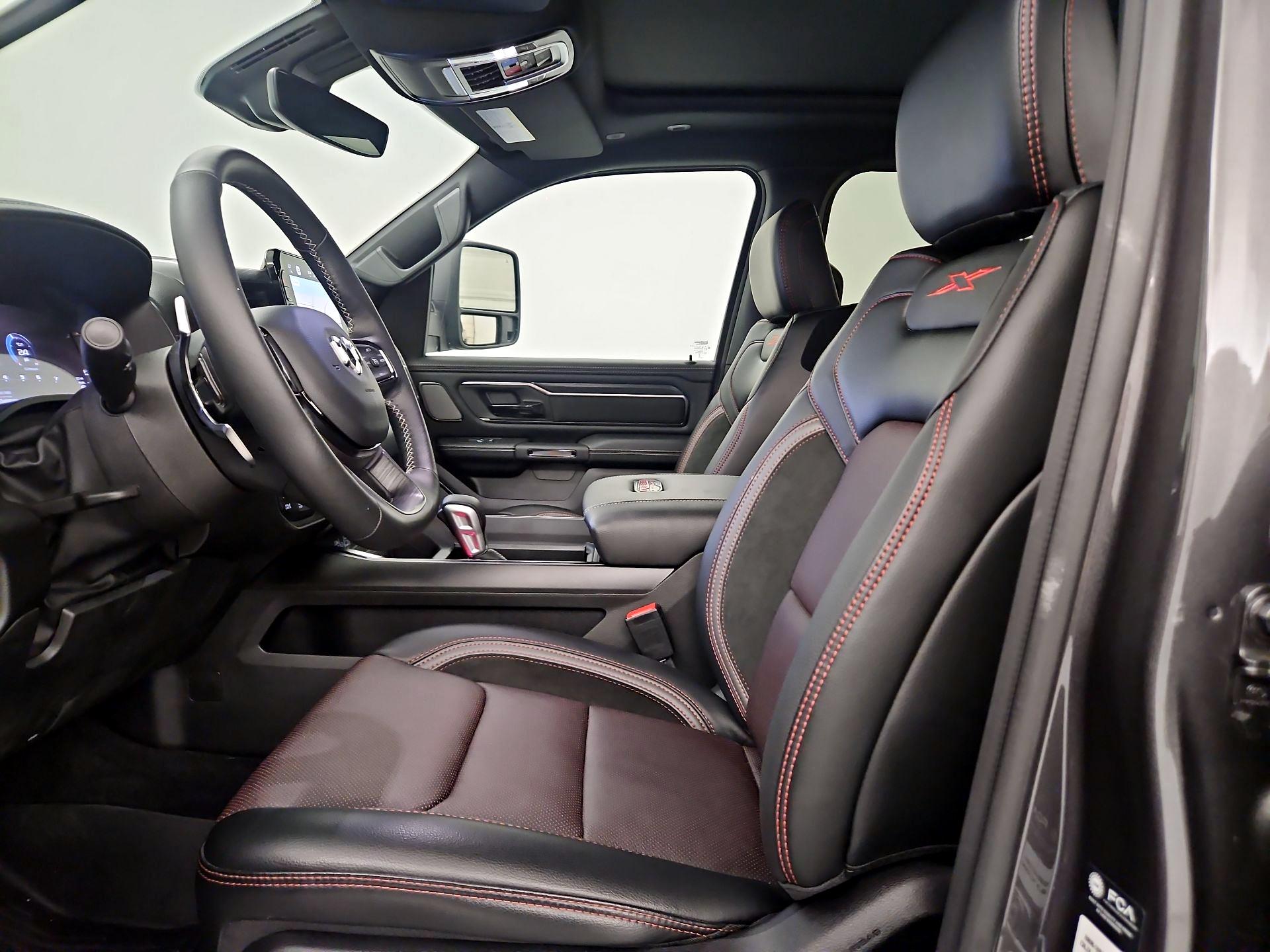 Thumbnail: 2025 RAM 1500 - 11