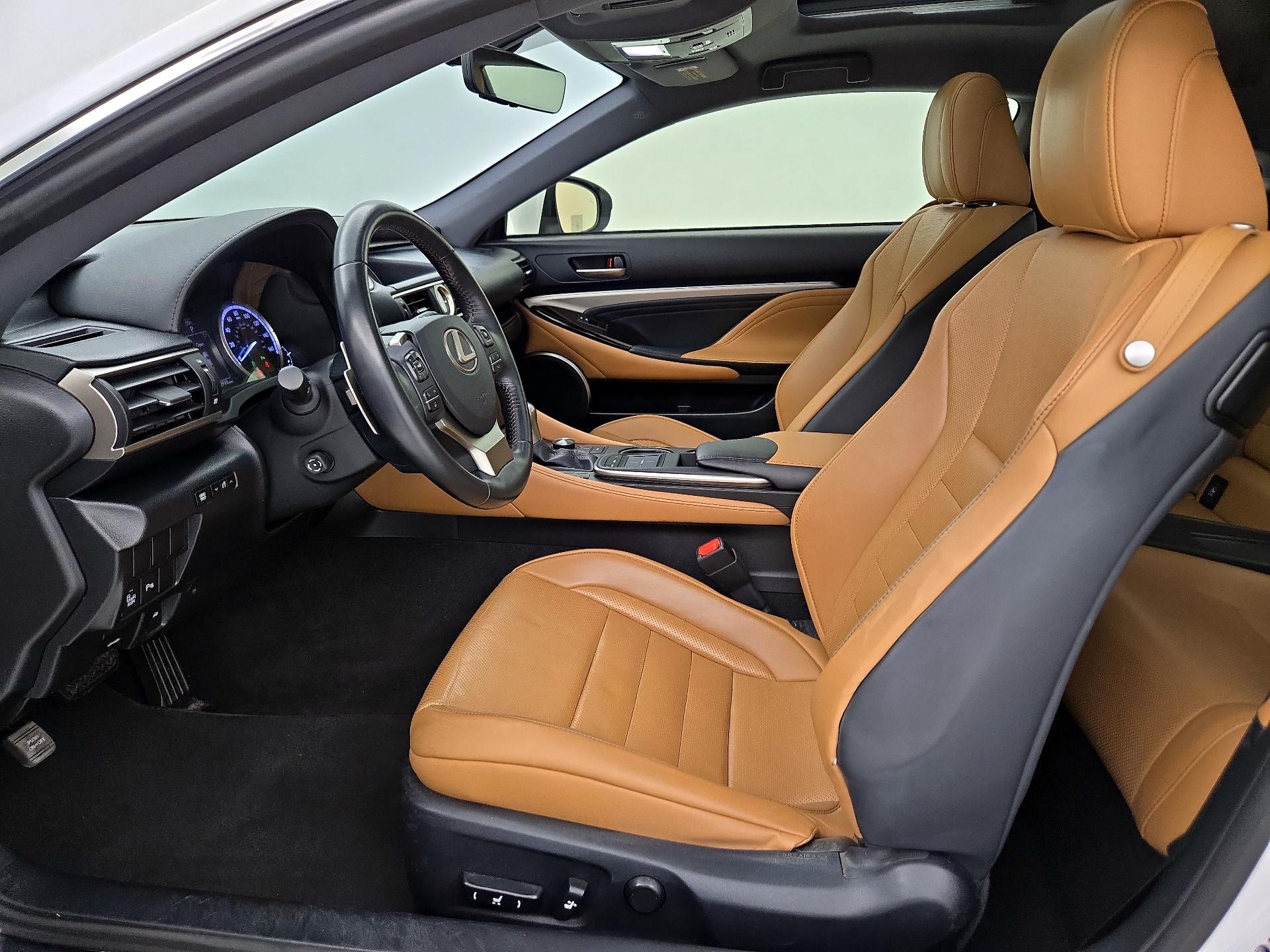 Thumbnail: 2015 Lexus RC - 11