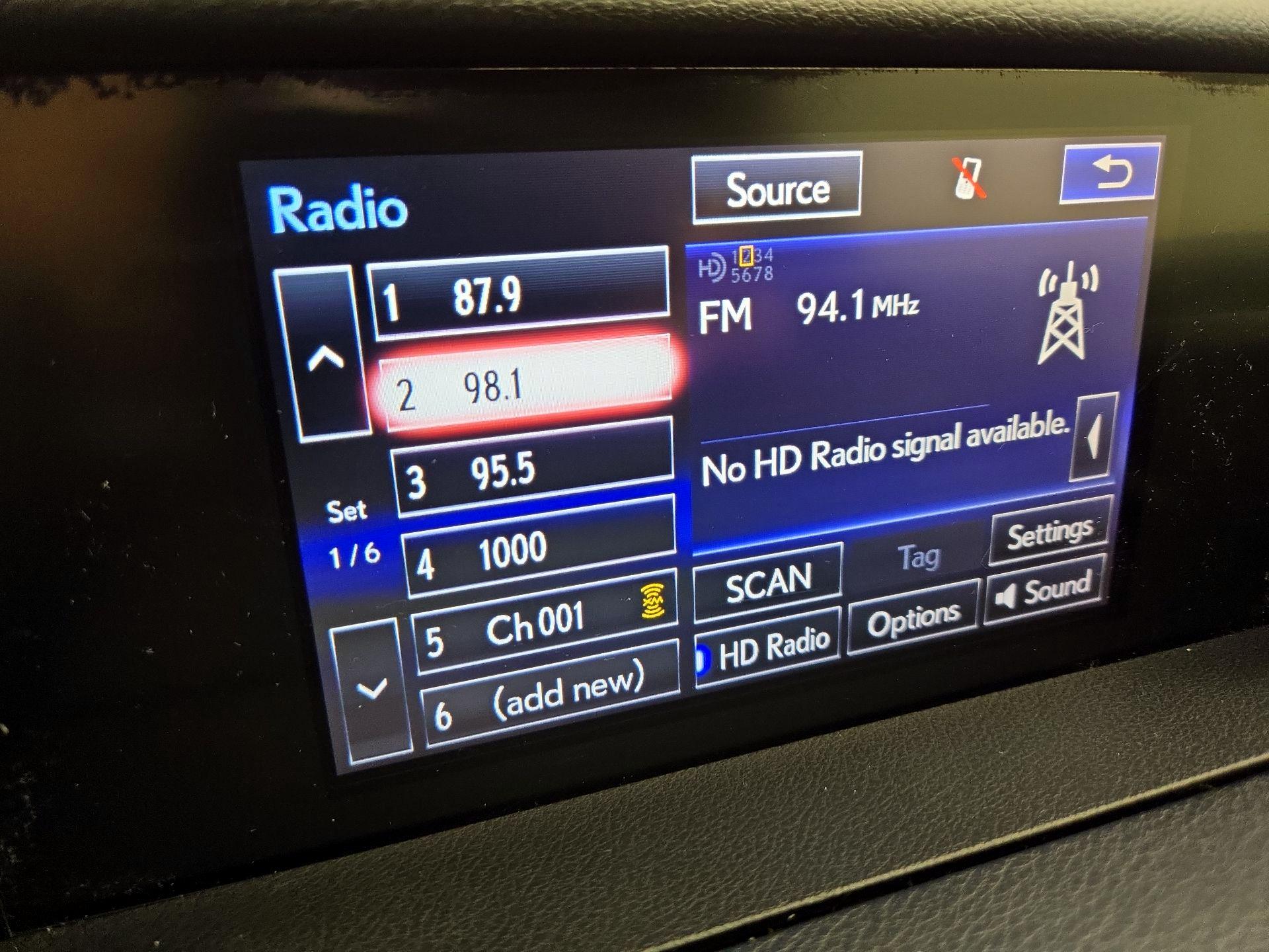 Thumbnail: 2015 Lexus RC - 16