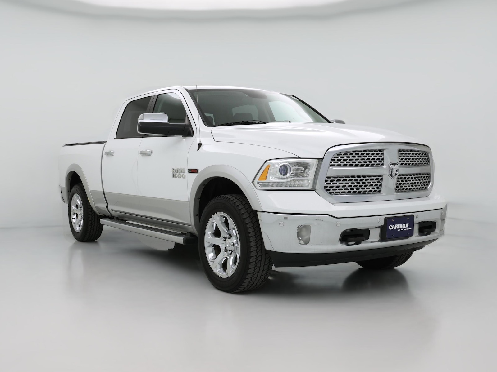2015 RAM Ram 1500 Pickup Laramie