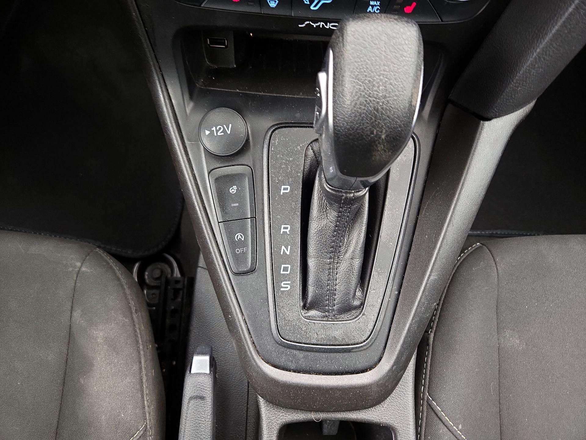 Thumbnail: 2018 Ford Focus - 17