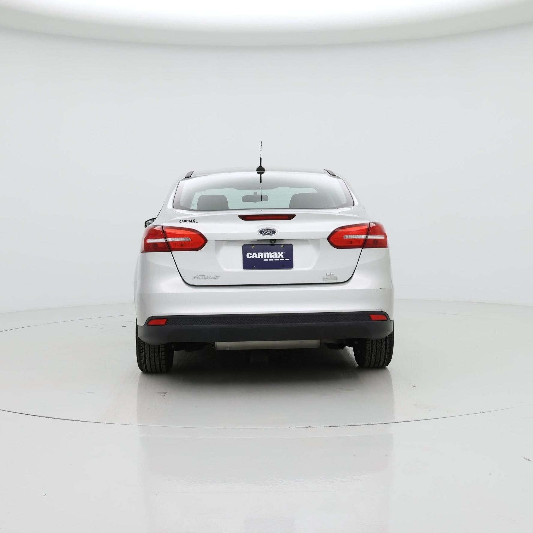 Thumbnail: 2018 Ford Focus - 6