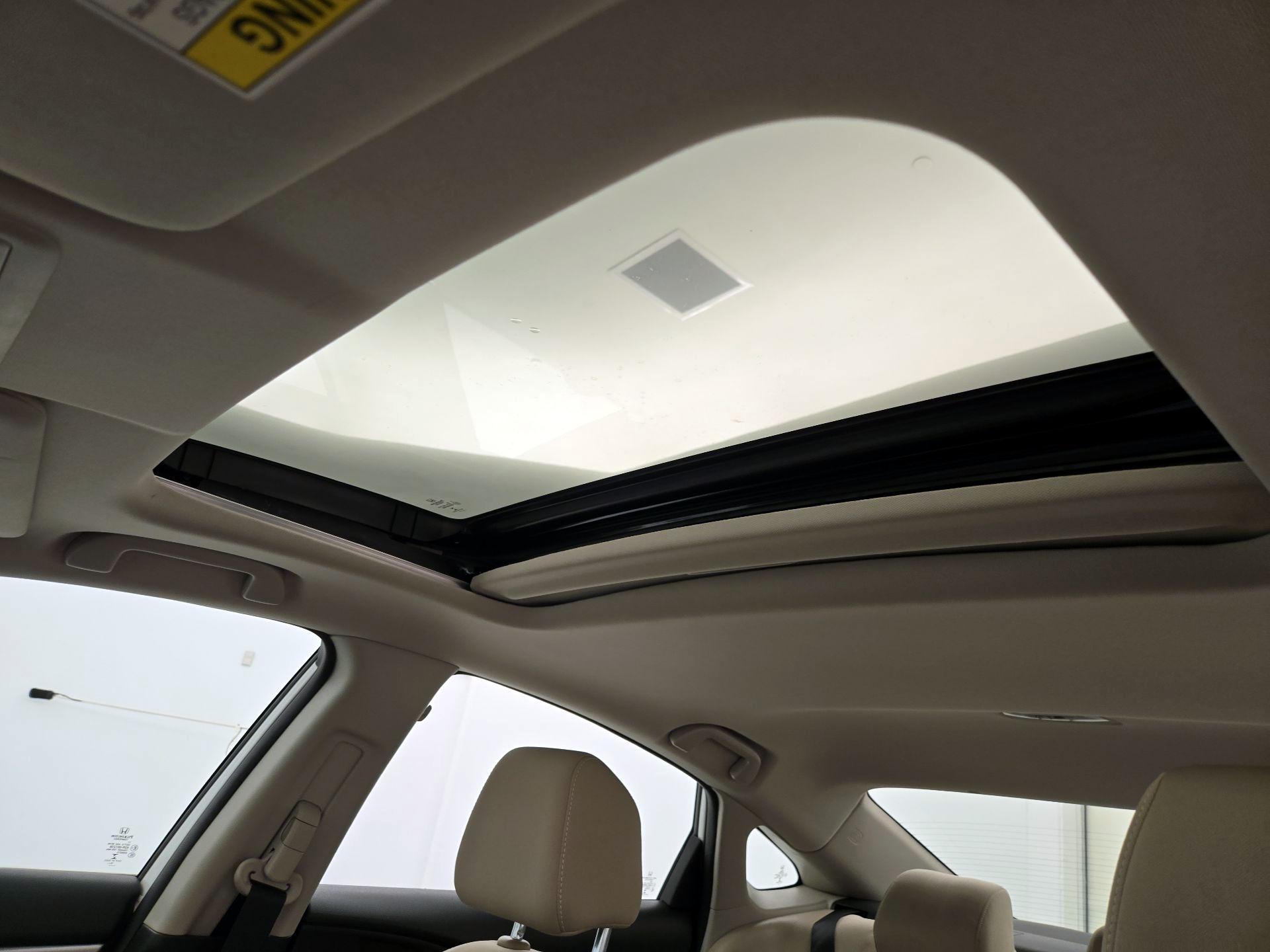 Thumbnail: 2017 Honda Civic - 19