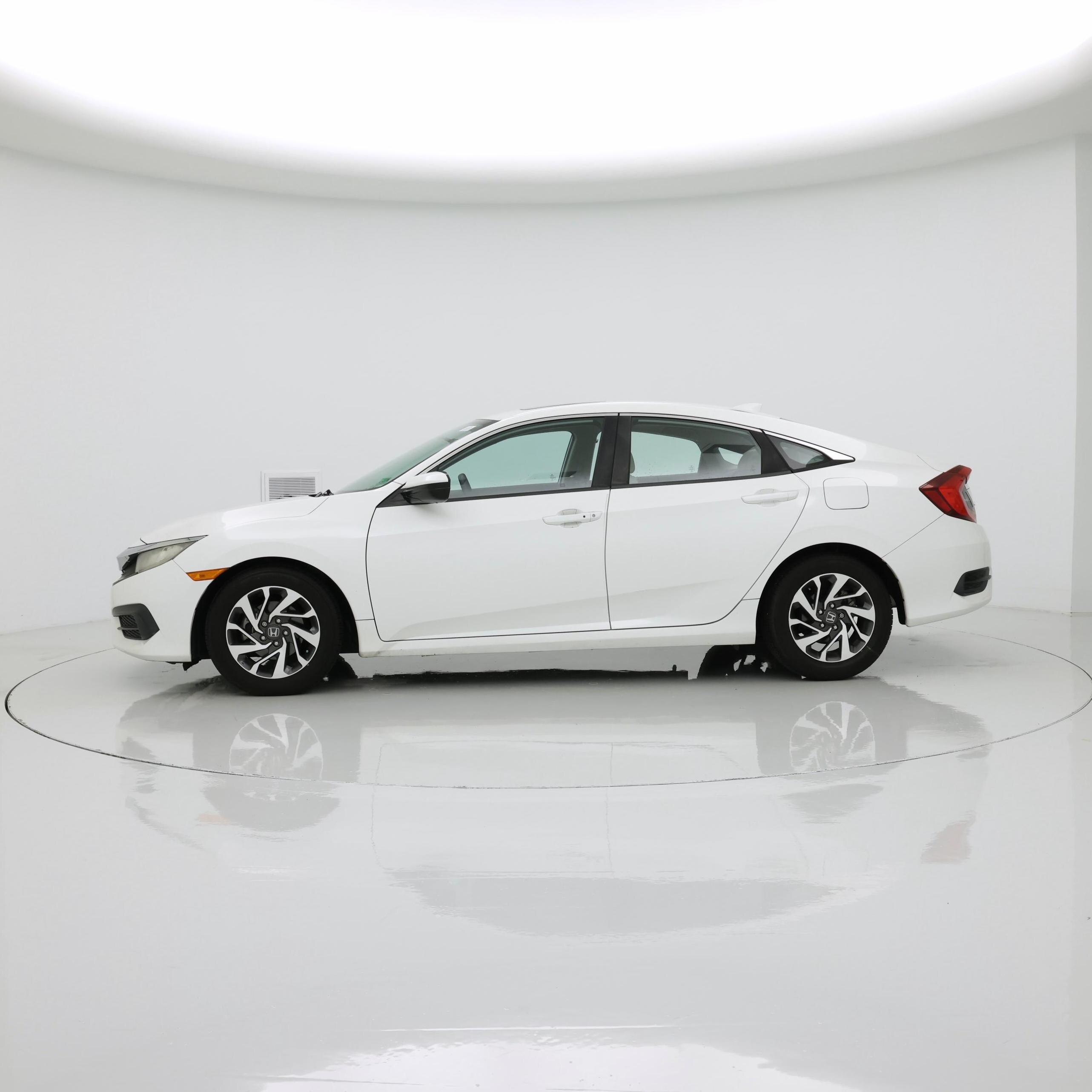 Thumbnail: 2017 Honda Civic - 3