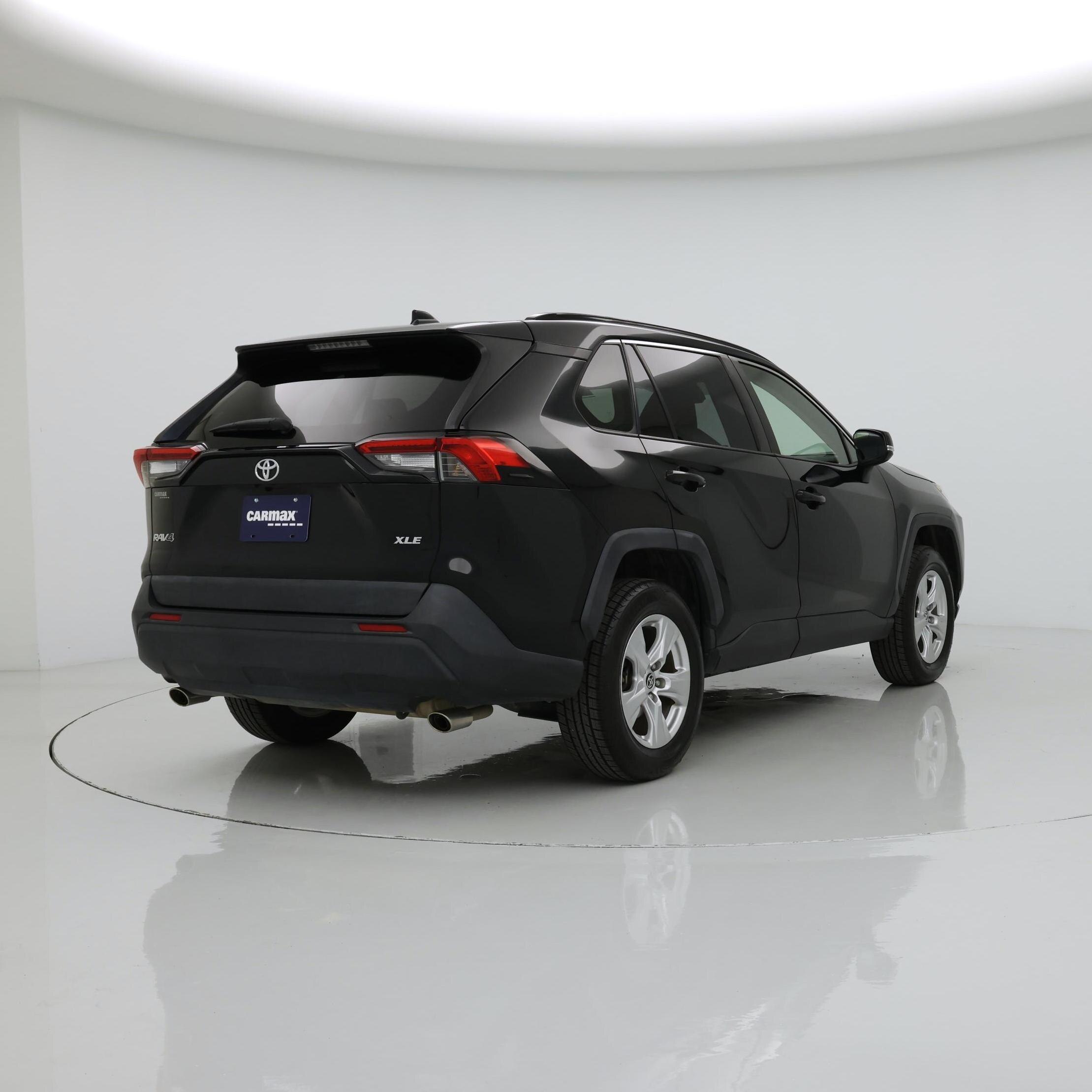 Thumbnail: 2020 Toyota RAV4 - 8