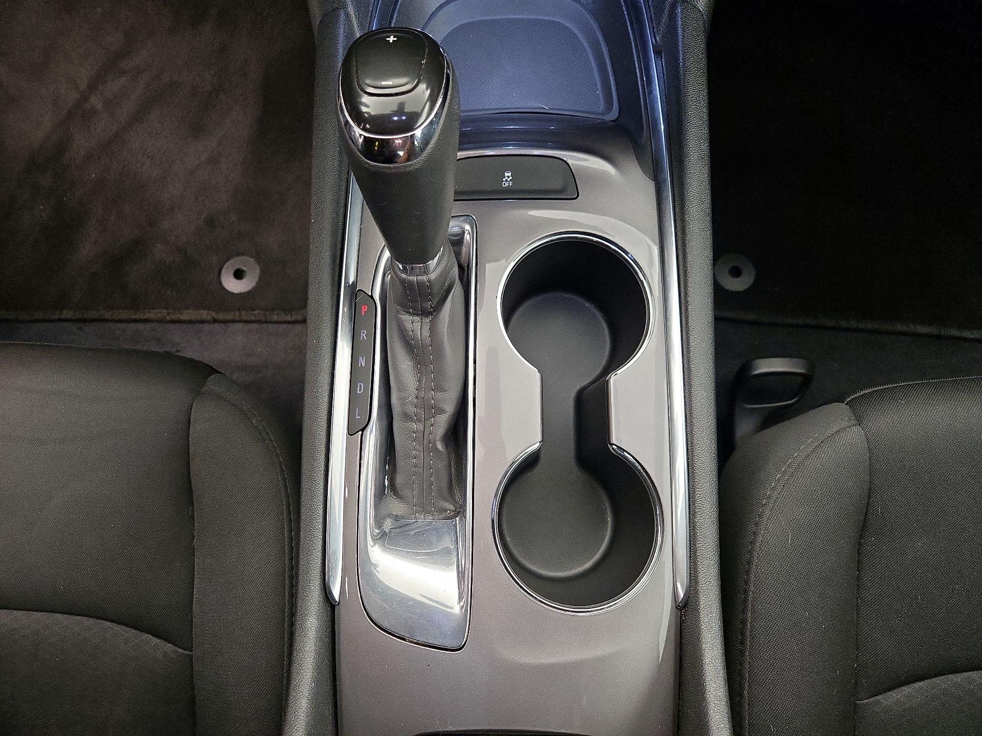 Thumbnail: 2019 Chevrolet Malibu - 17