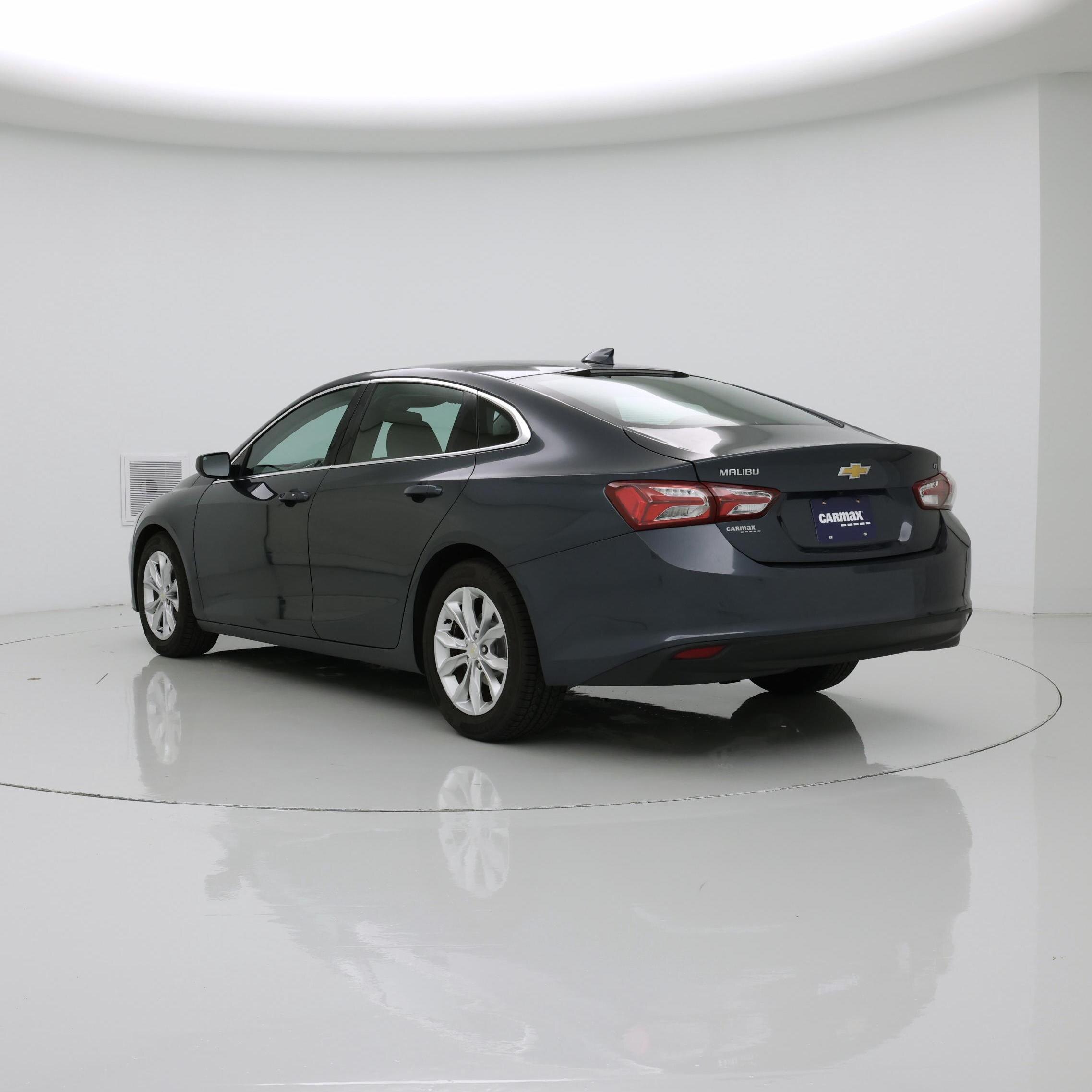 Thumbnail: 2019 Chevrolet Malibu - 2