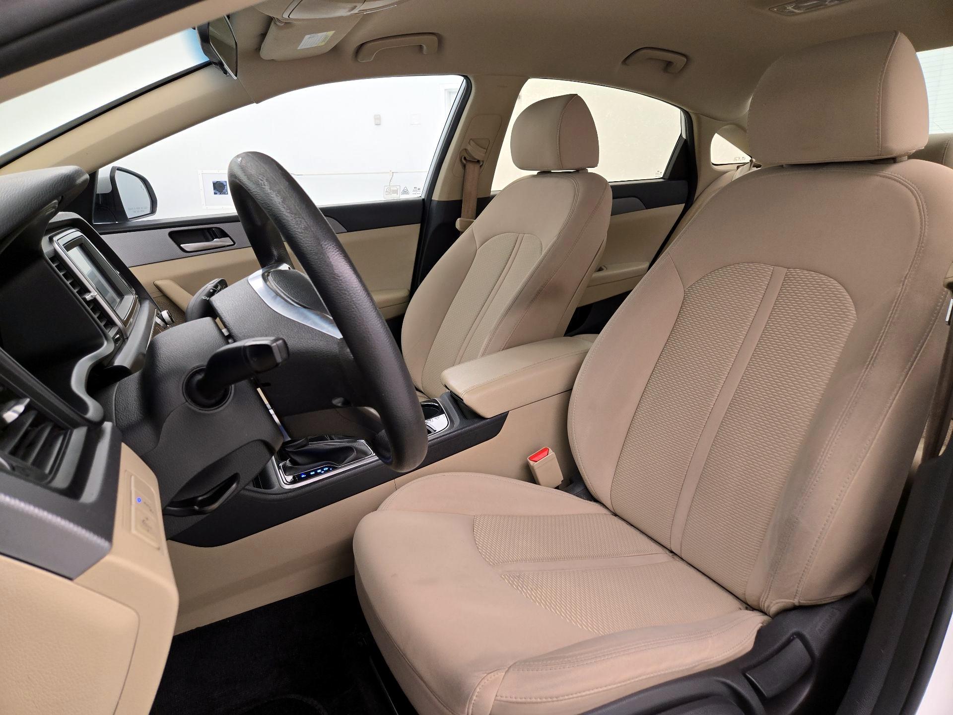 Thumbnail: 2019 Hyundai Sonata - 11