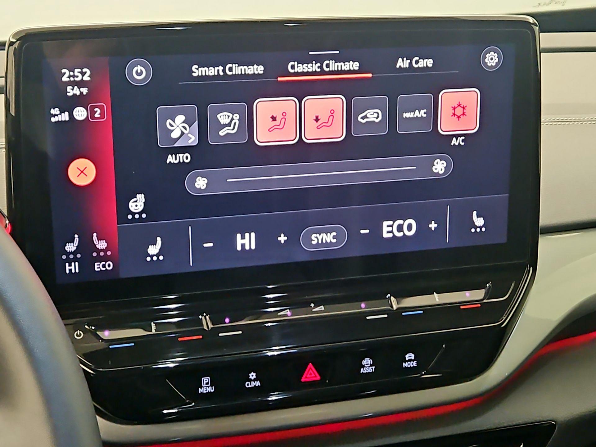 Thumbnail: 2023 Volkswagen ID.4 - 16