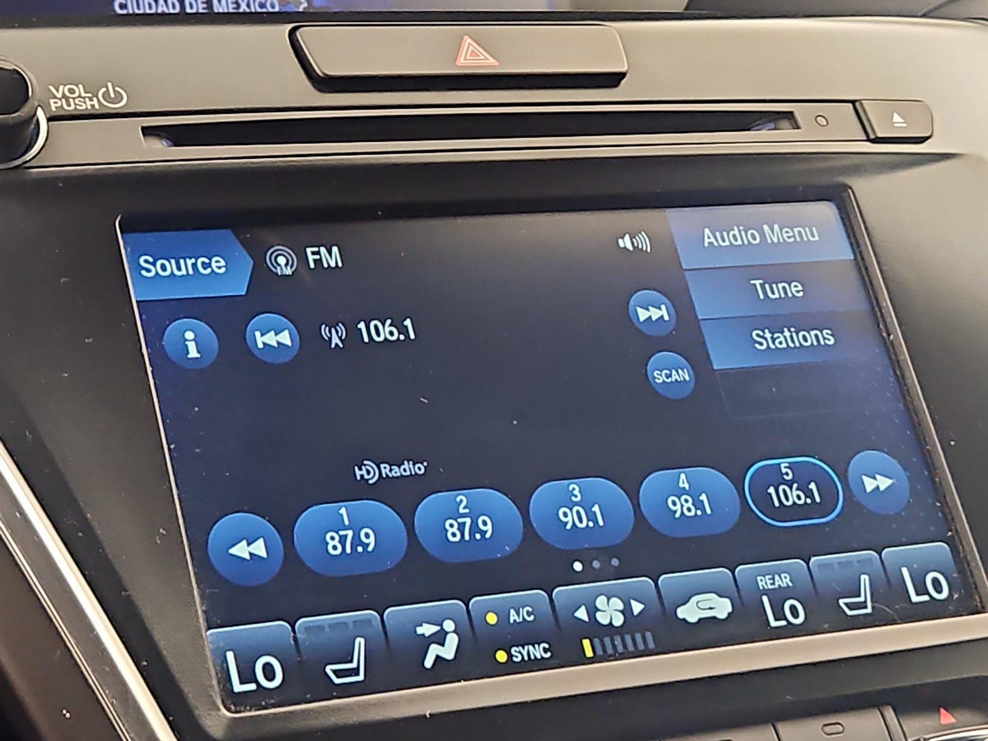 Thumbnail: 2020 Acura MDX - 15