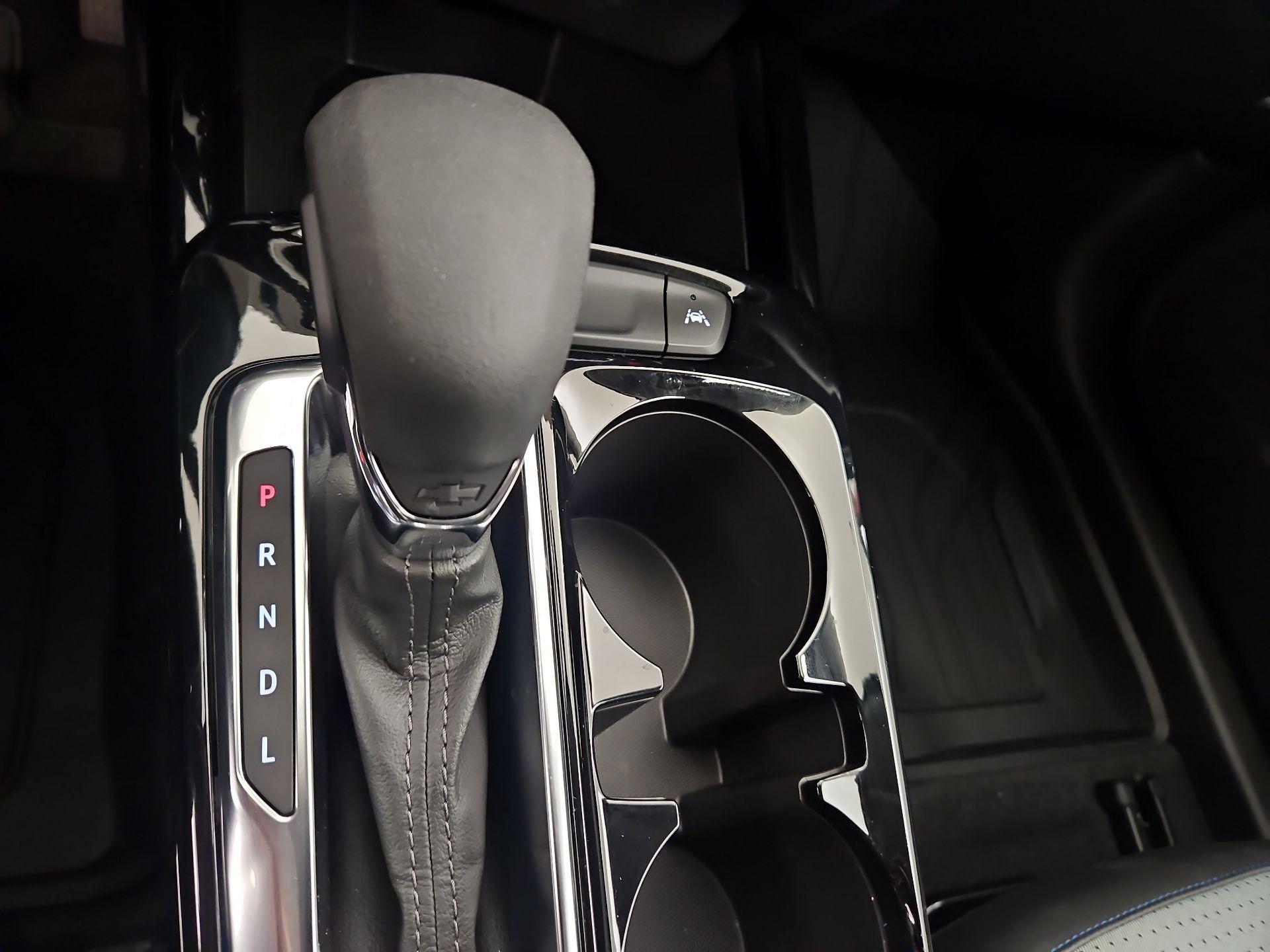 Thumbnail: 2025 Chevrolet Trax - 17