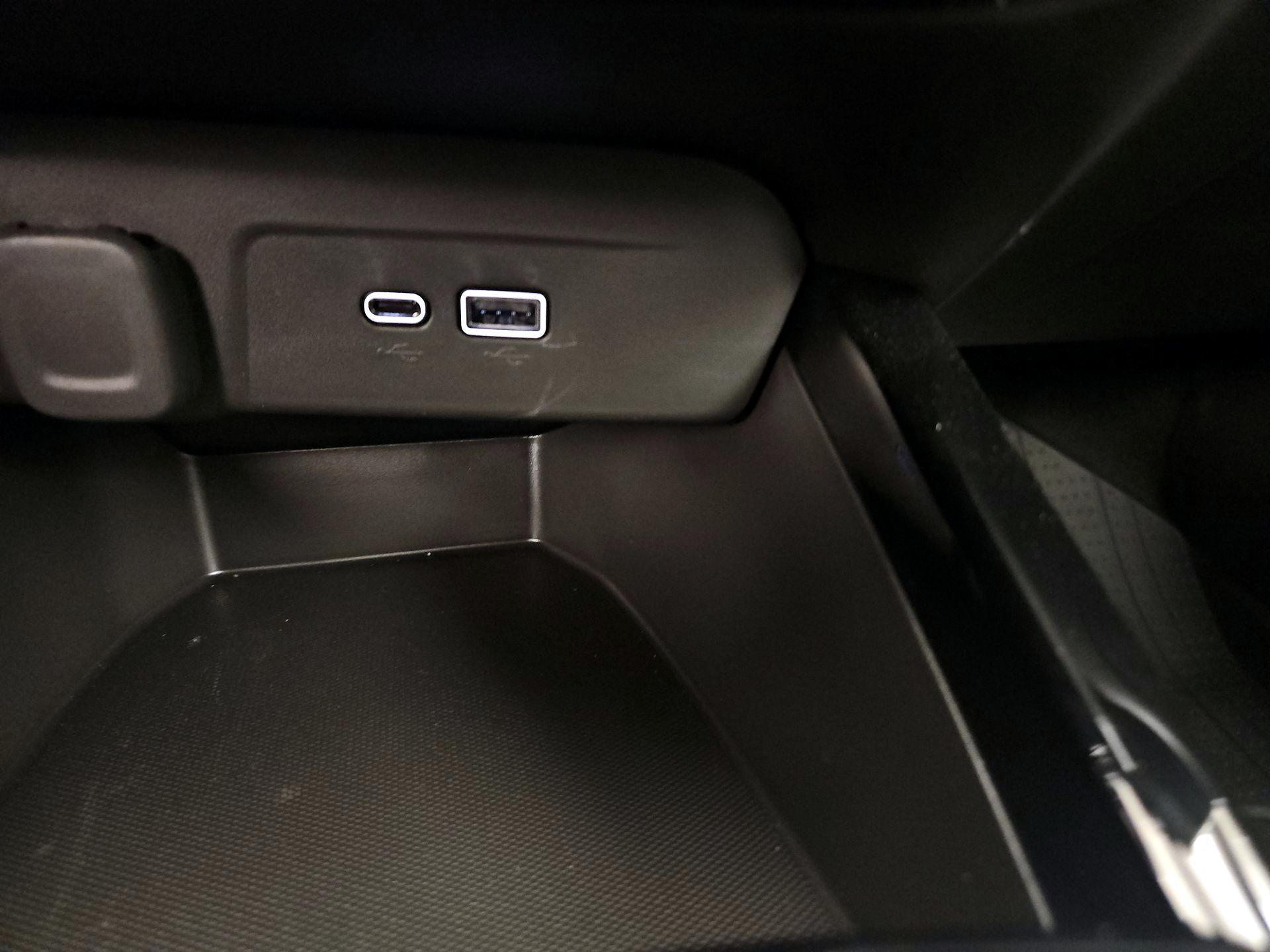 Thumbnail: 2025 Chevrolet Trax - 18