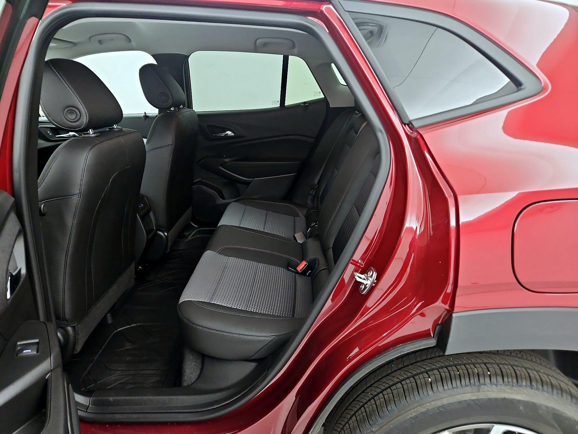 Thumbnail: 2025 Chevrolet Trax - 19