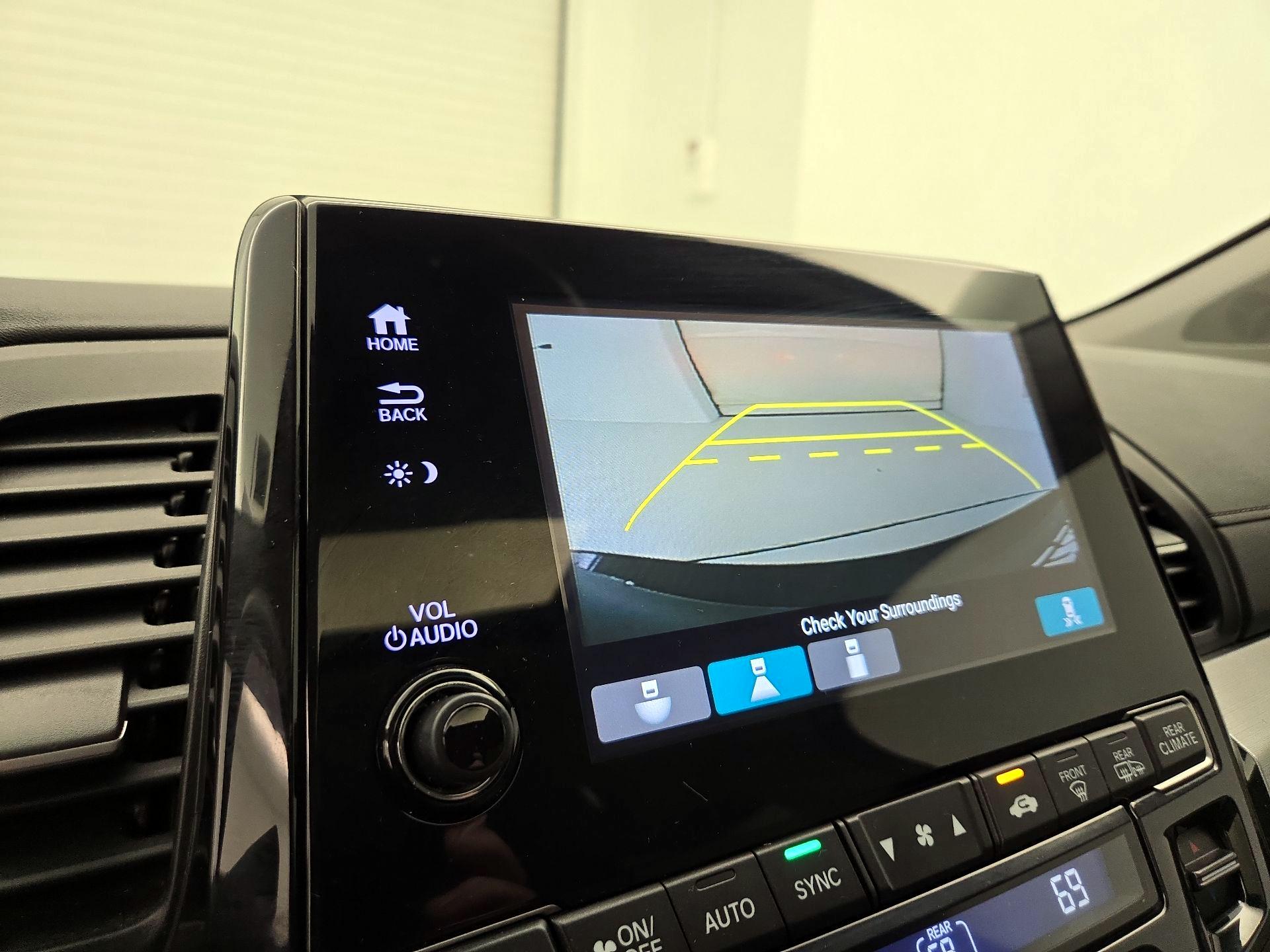 Thumbnail: 2019 Honda Odyssey - 14