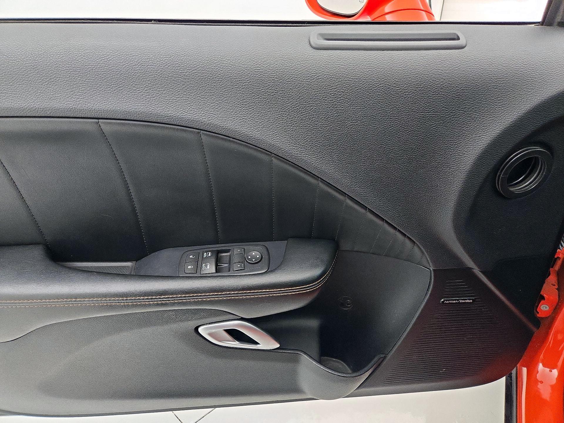 Thumbnail: 2016 Dodge Challenger - 12