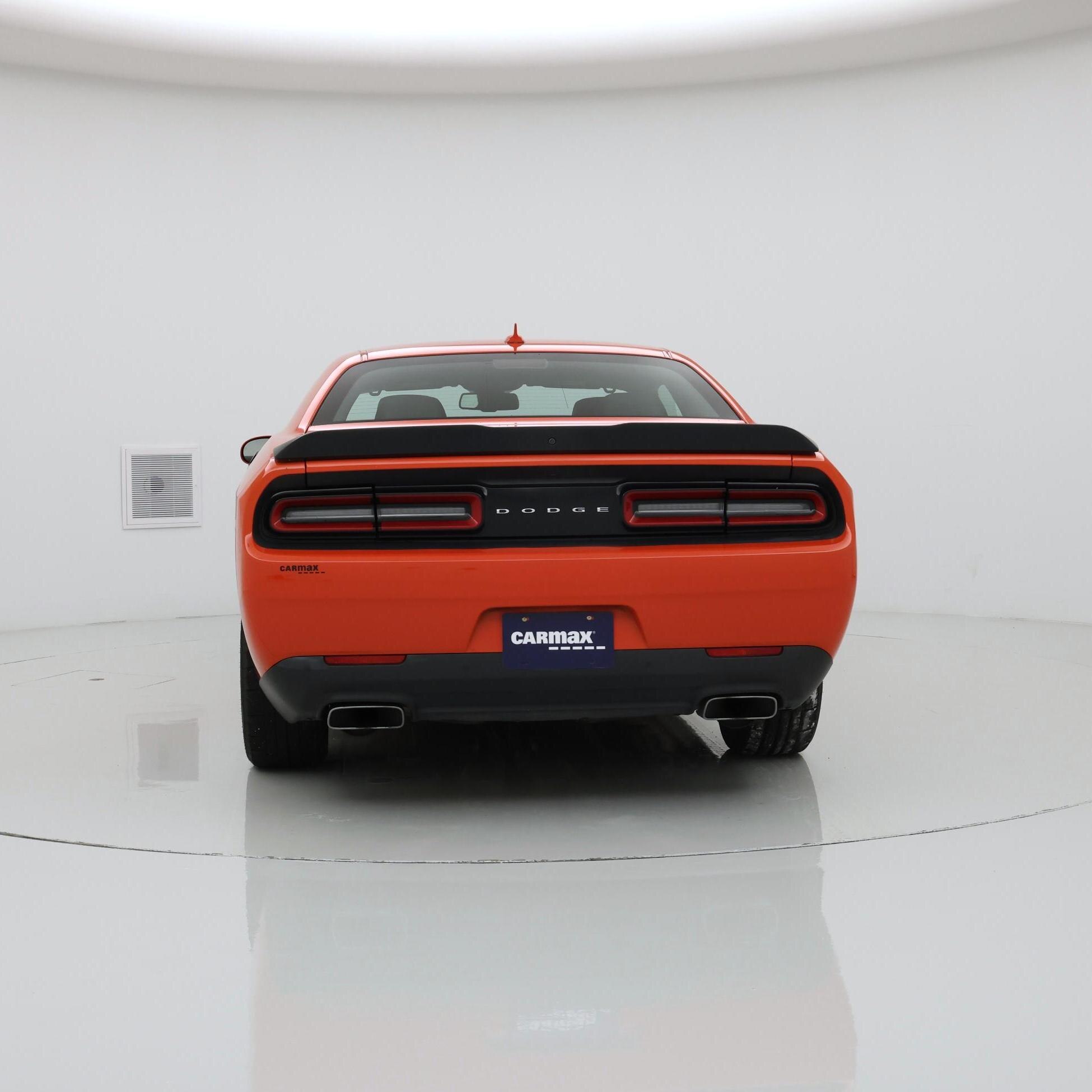 Thumbnail: 2016 Dodge Challenger - 6