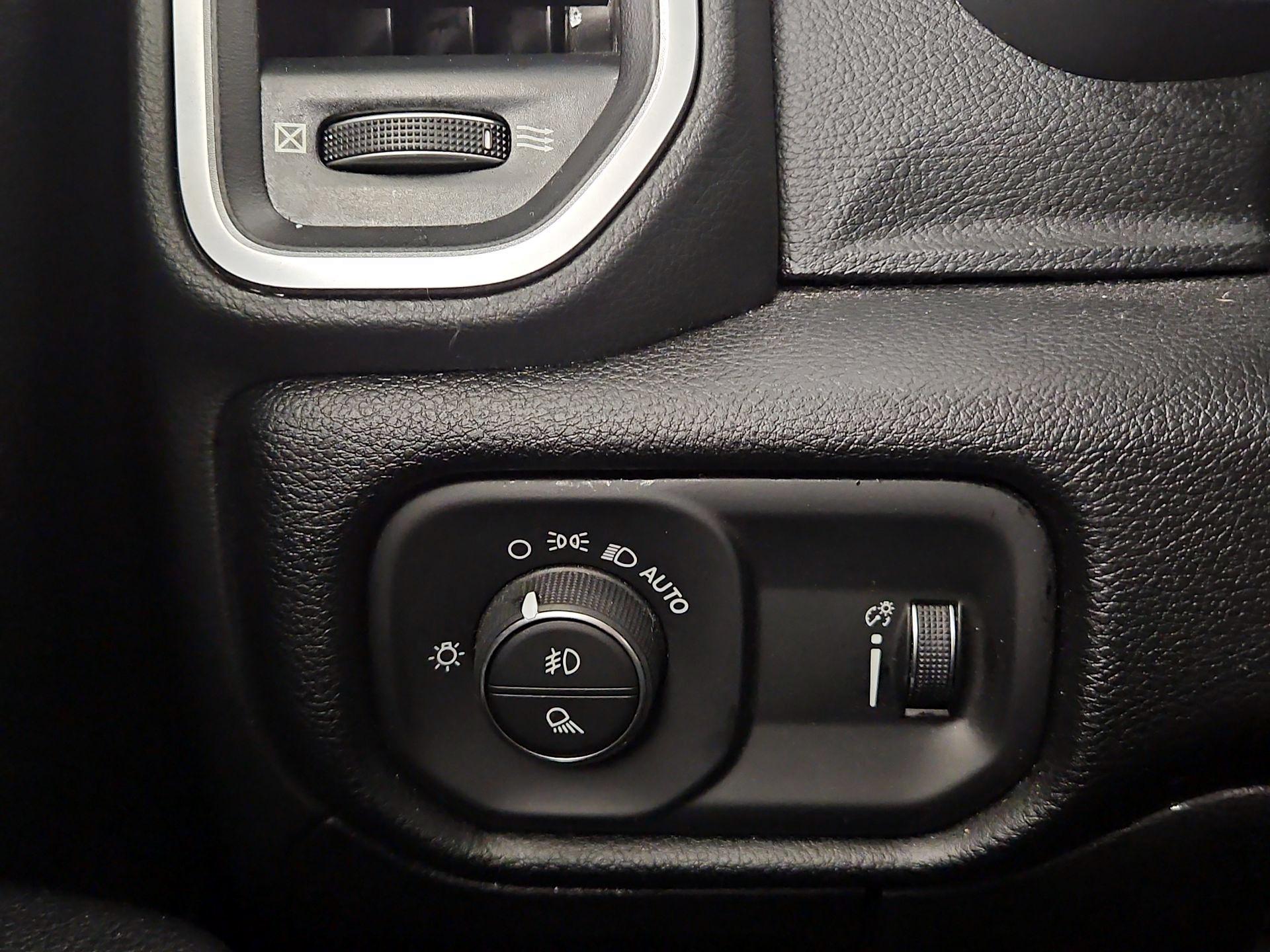 Thumbnail: 2021 RAM 1500 - 13