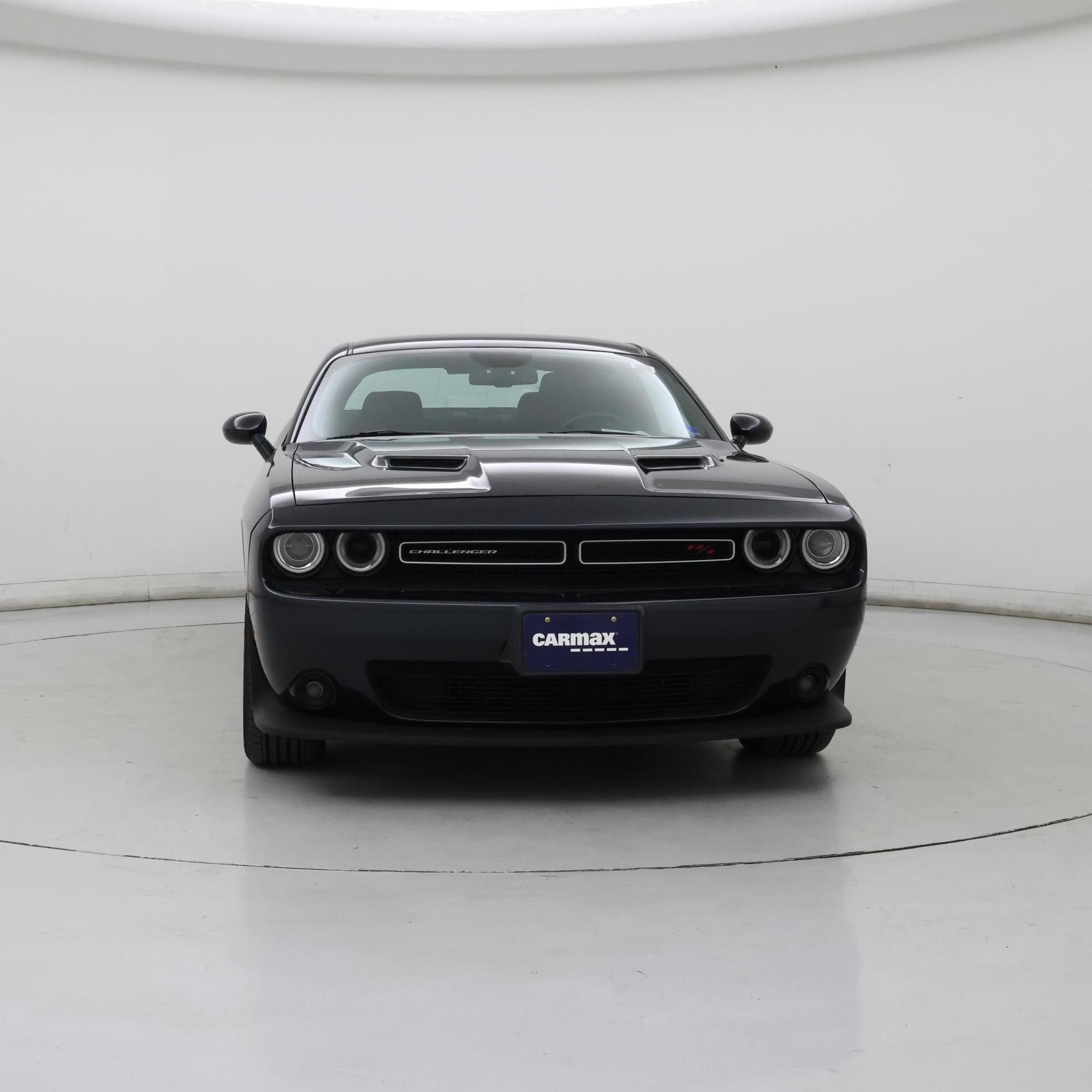 Thumbnail: 2017 Dodge Challenger - 5