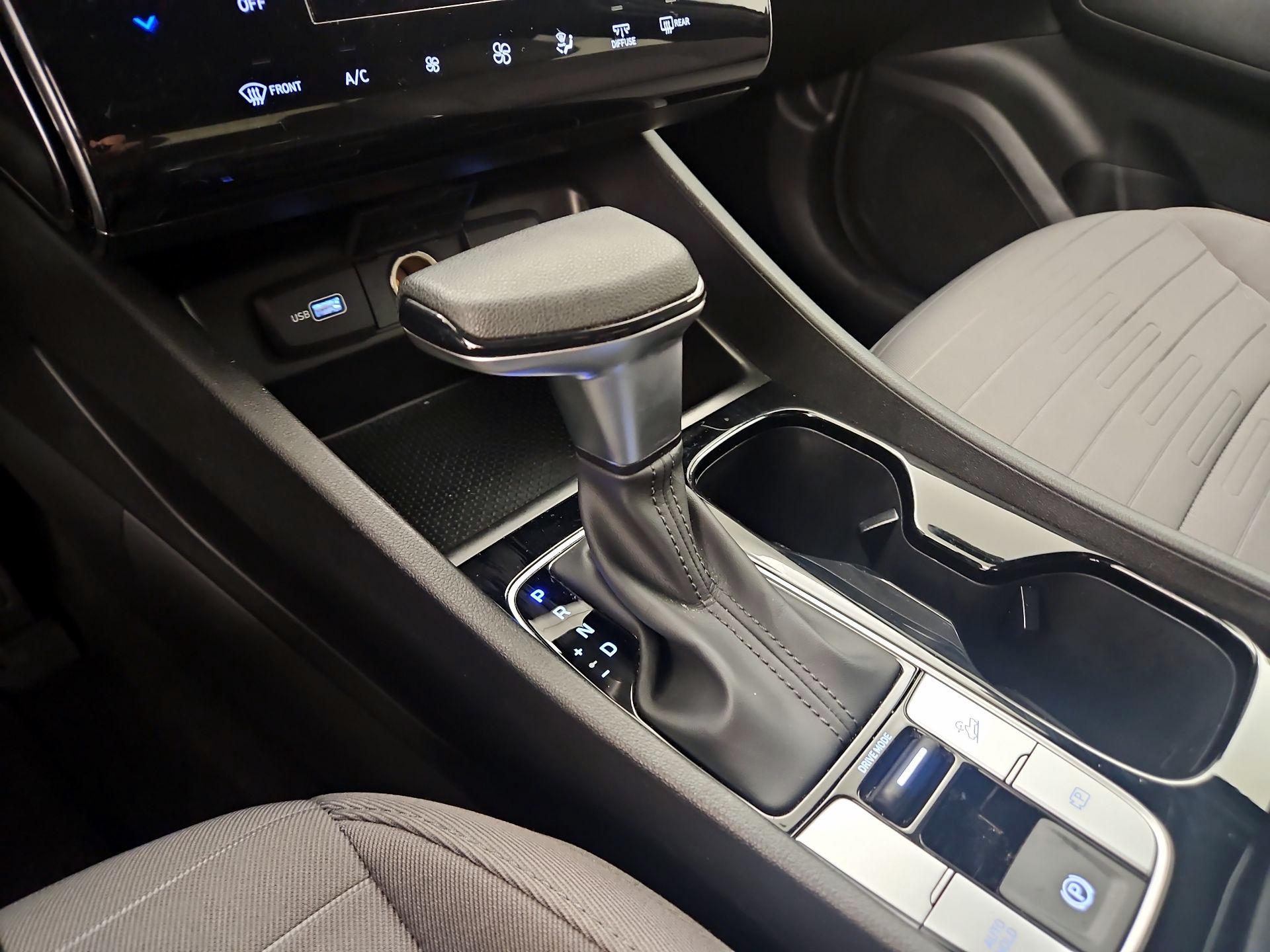 Thumbnail: 2024 Hyundai Santa Cruz - 17