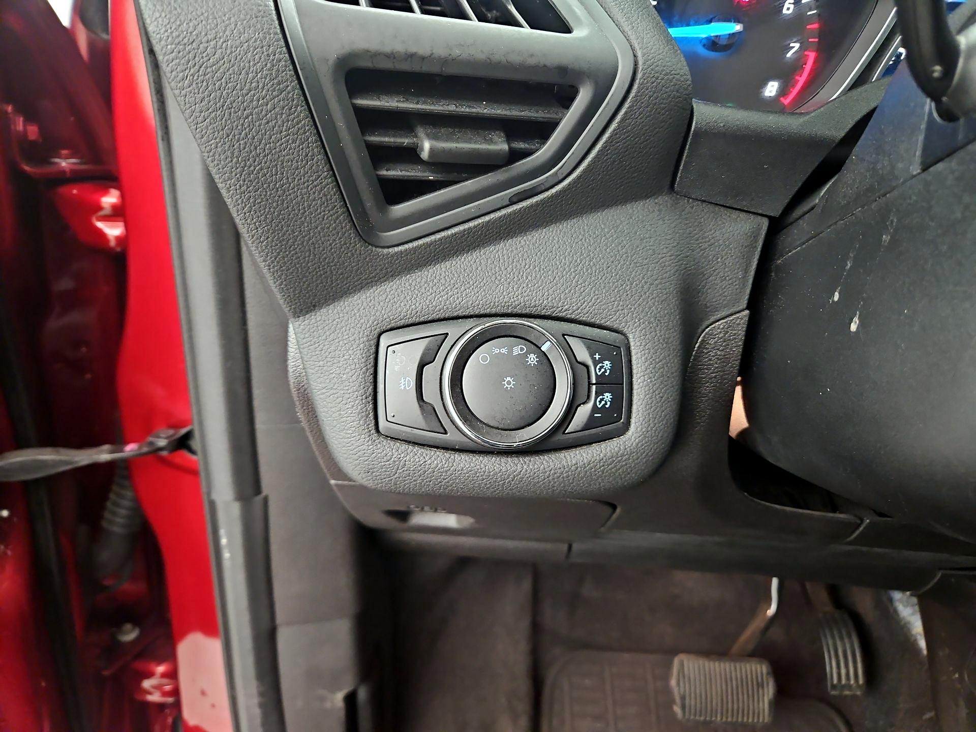 Thumbnail: 2014 Ford Escape - 13