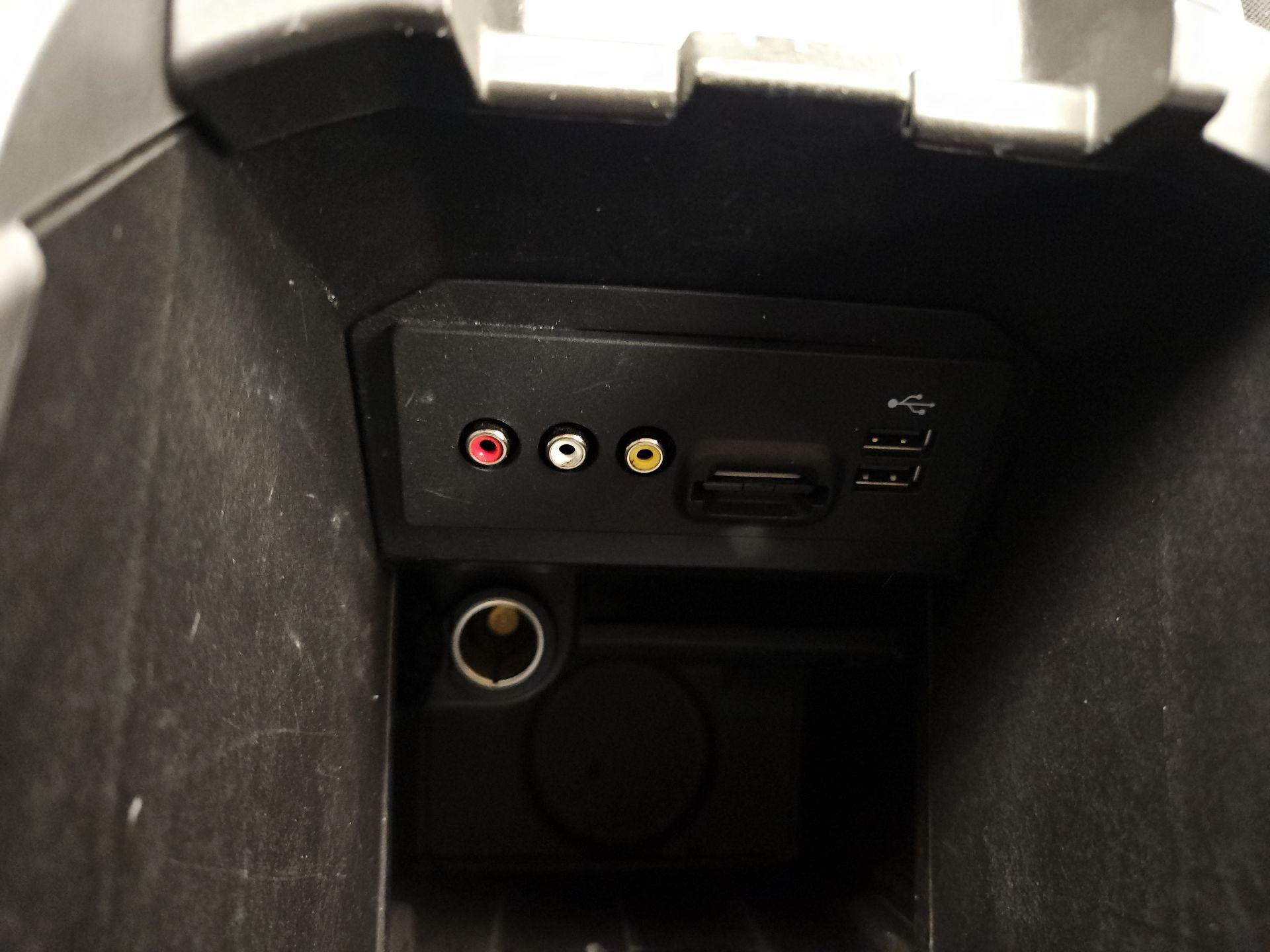 Thumbnail: 2014 Ford Escape - 18