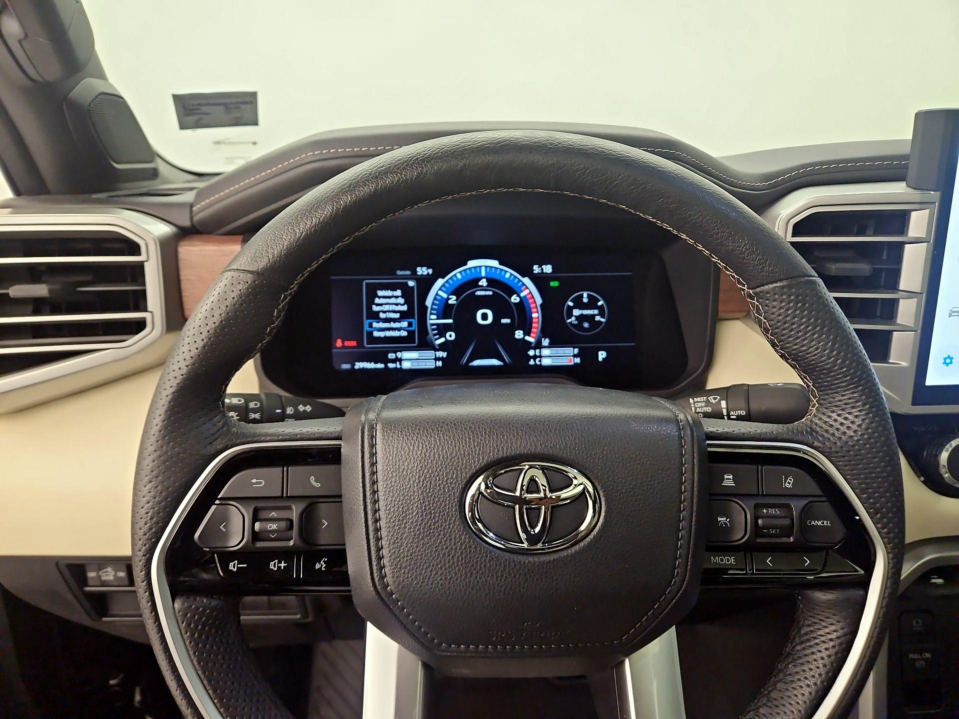 Thumbnail: 2022 Toyota Tundra - 10