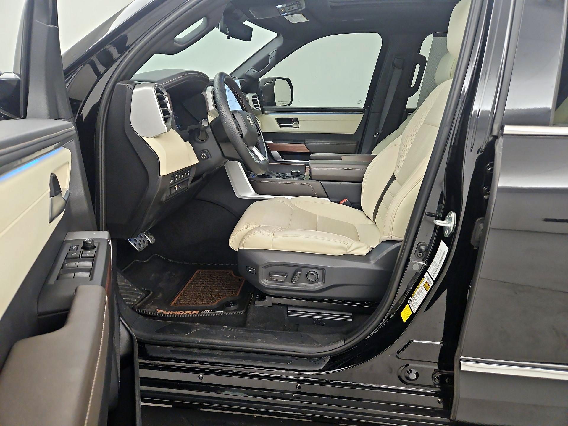 Thumbnail: 2022 Toyota Tundra - 11