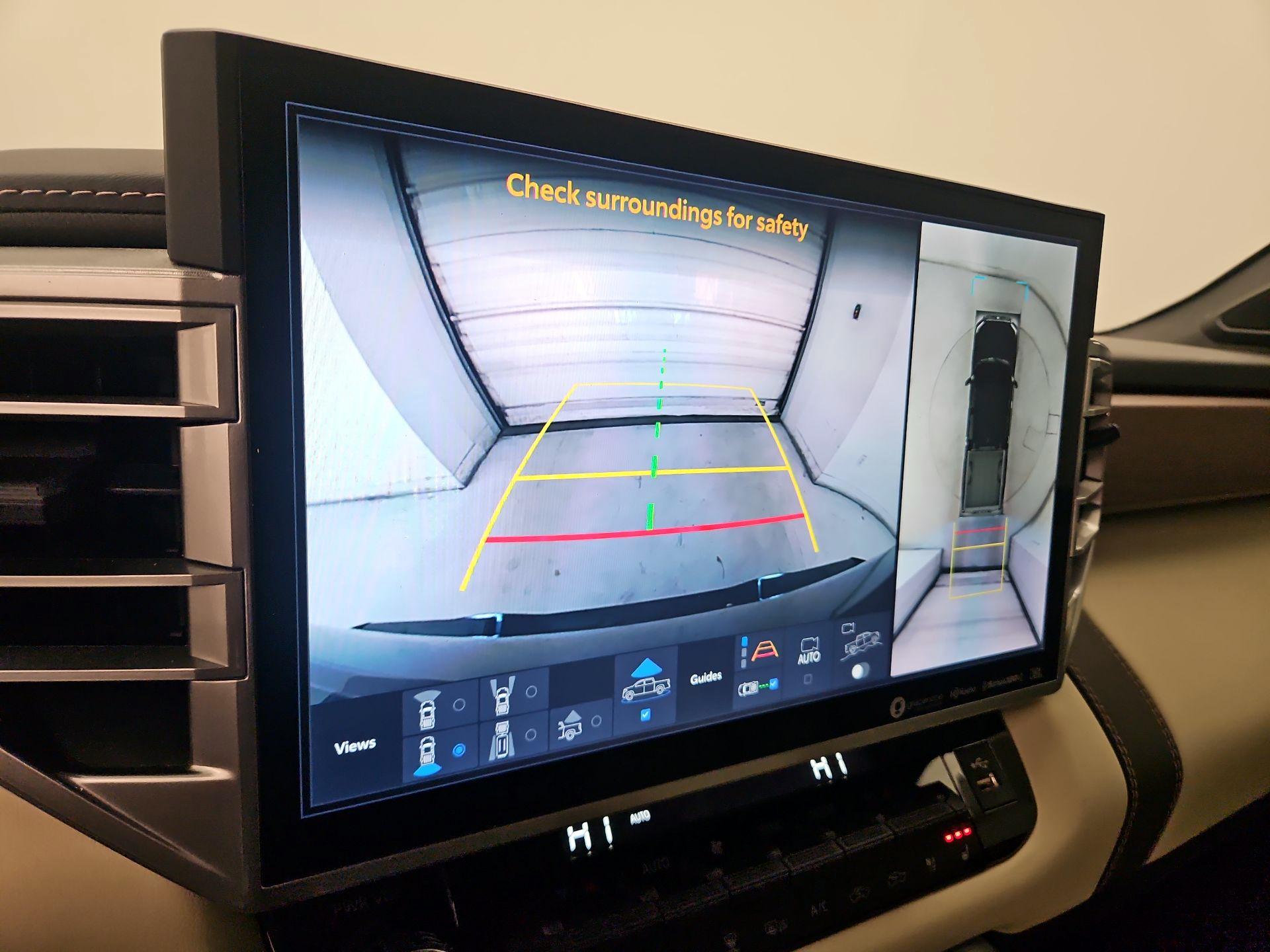 Thumbnail: 2022 Toyota Tundra - 14