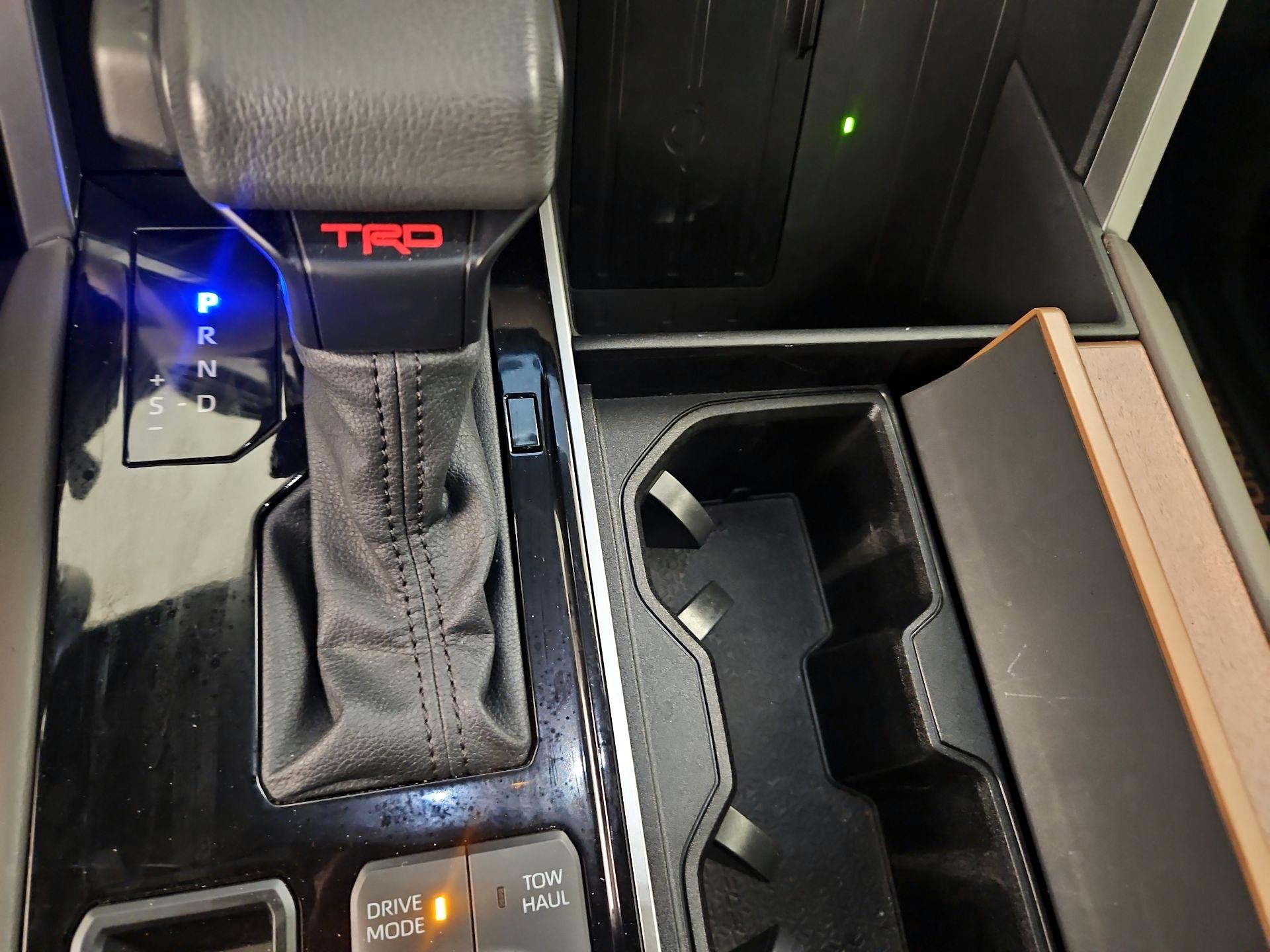 Thumbnail: 2022 Toyota Tundra - 17