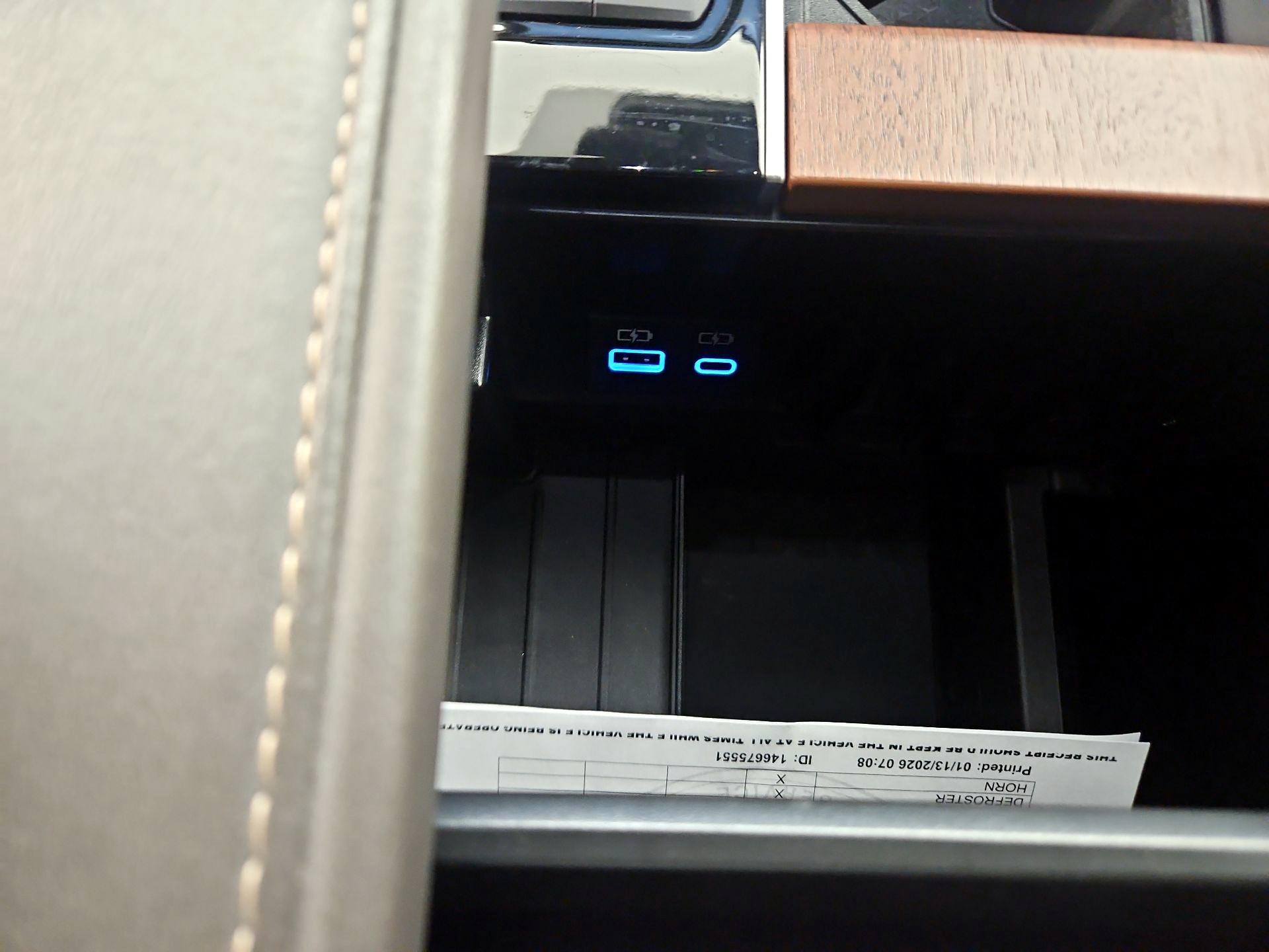 Thumbnail: 2022 Toyota Tundra - 18